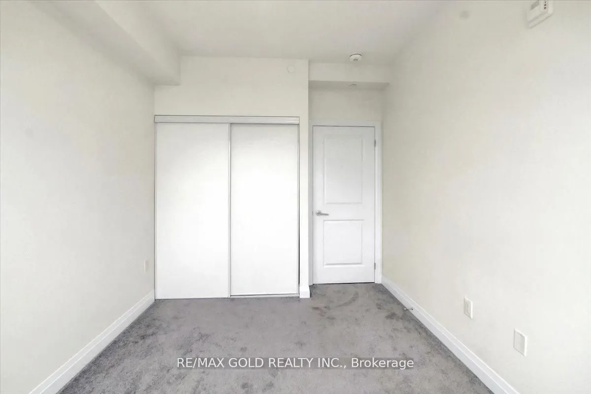 95 Attmar Drive, #307