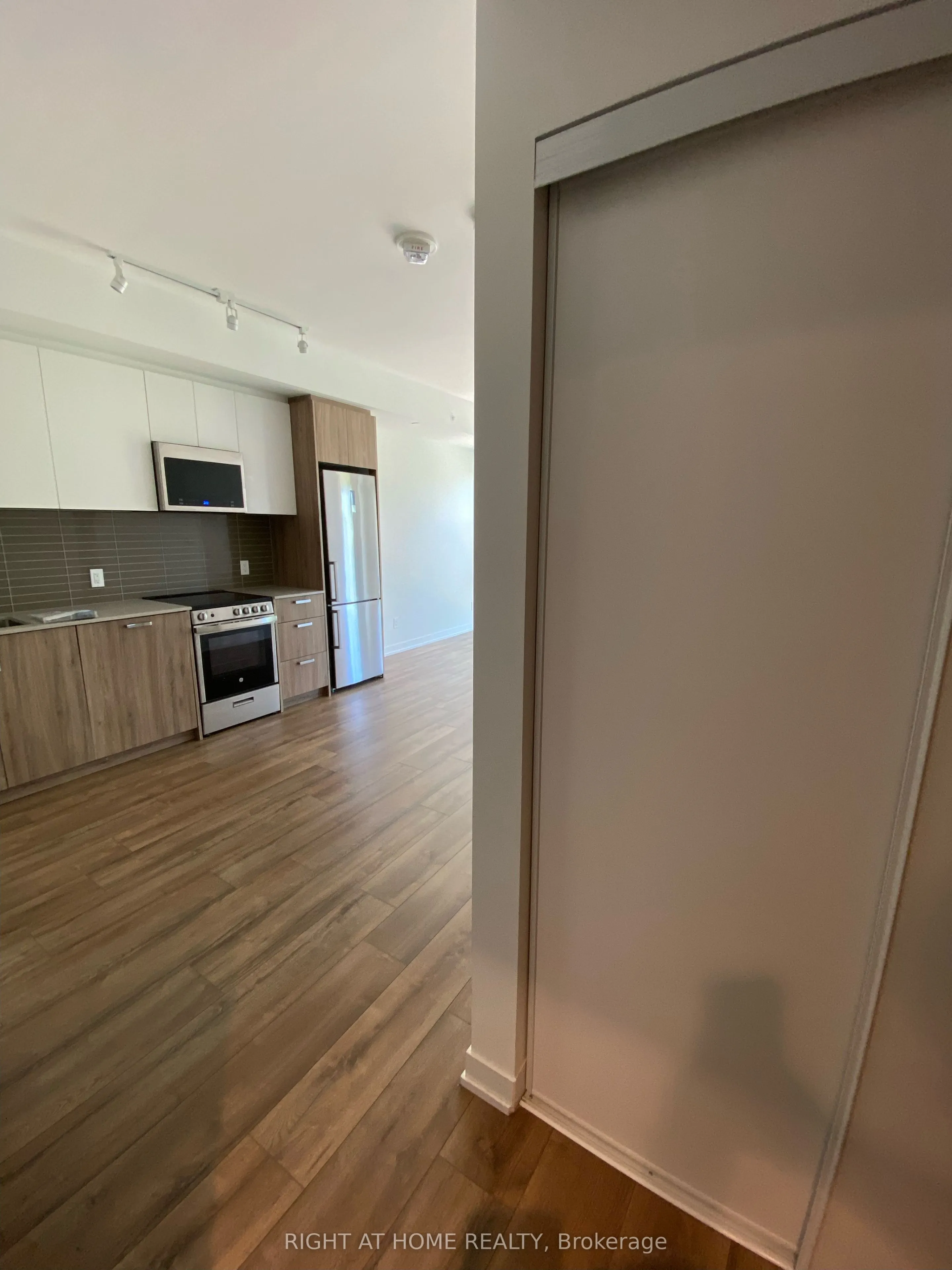 1787 ST CLAIR Avenue W, #316