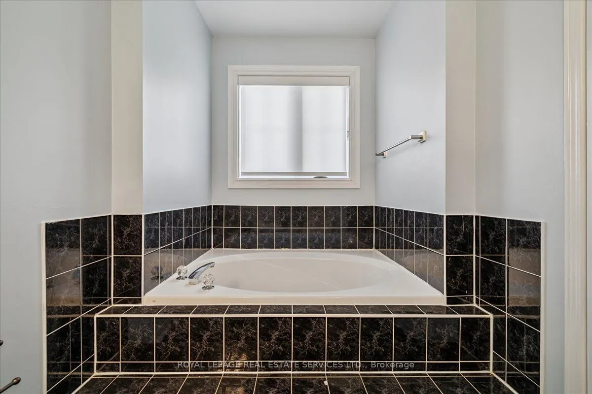 2350 Britannia Road W, #60
