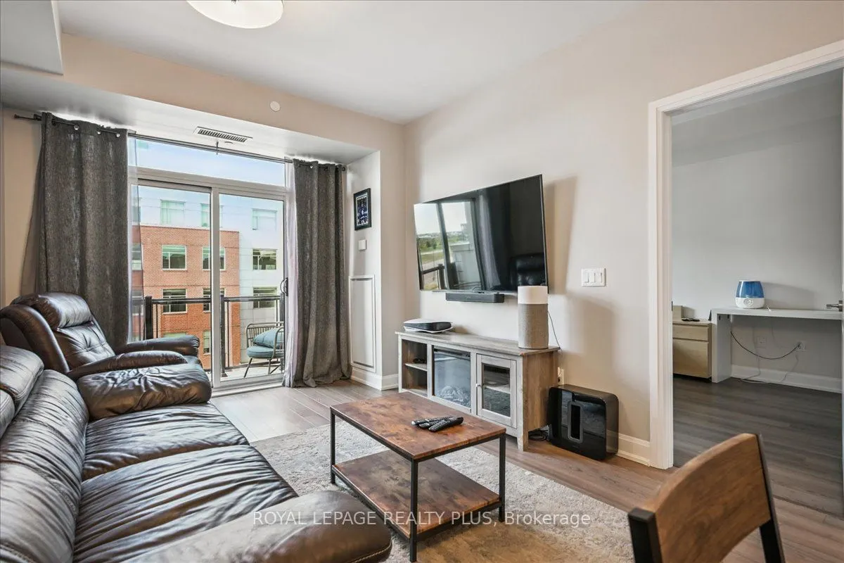 216 Oak Park Boulevard, #414