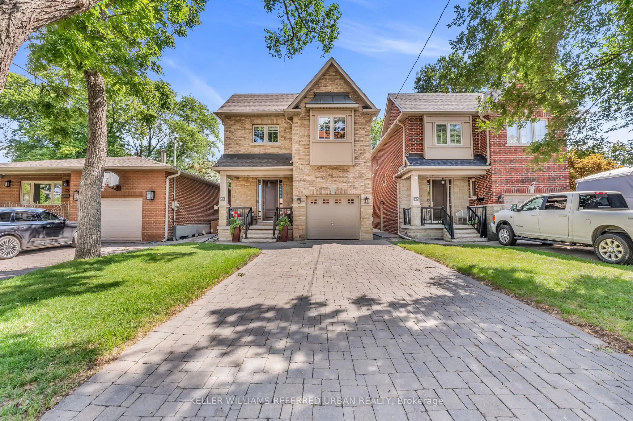 31 Bisset Avenue