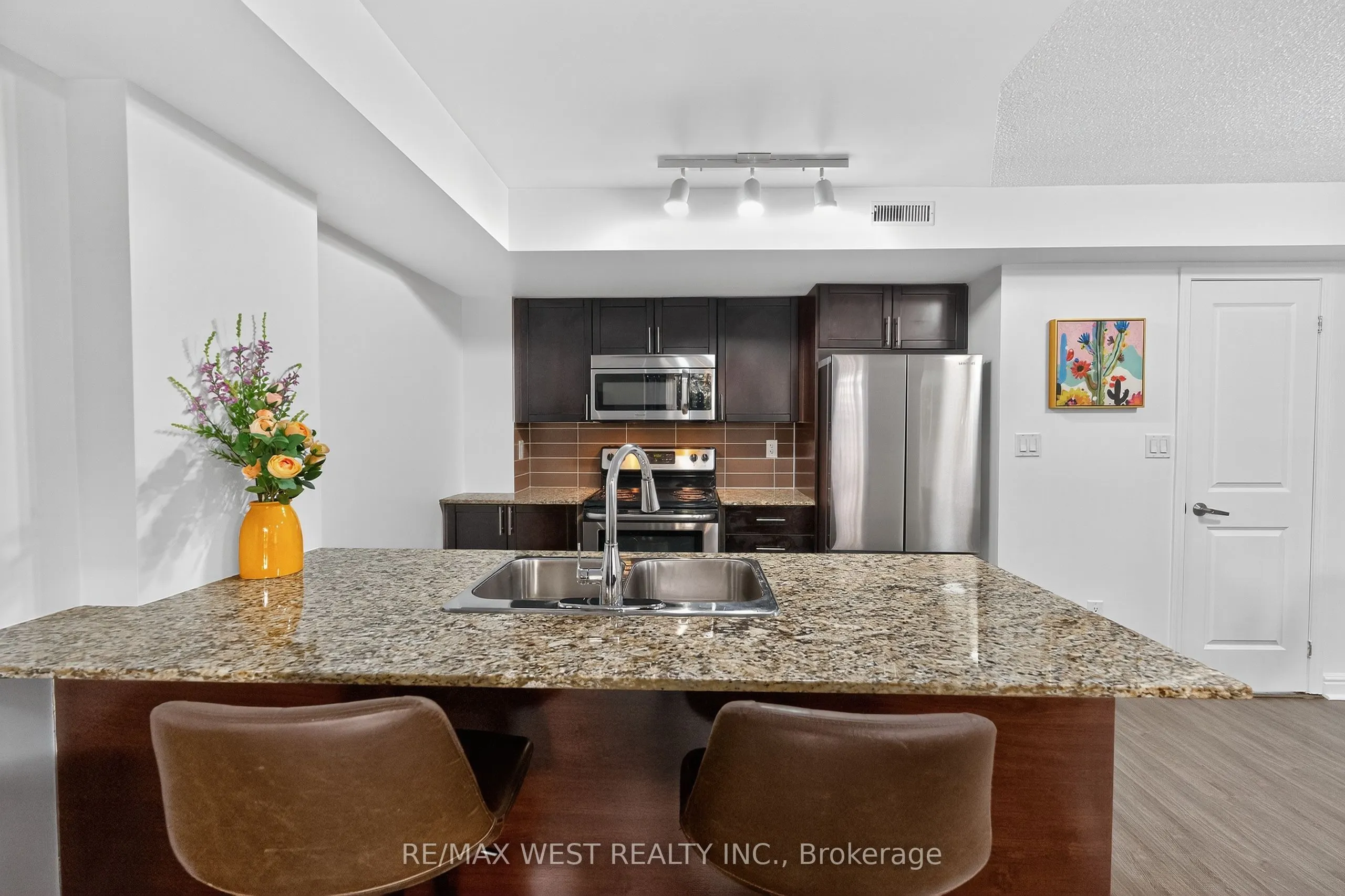 14 Foundry Avenue, #117