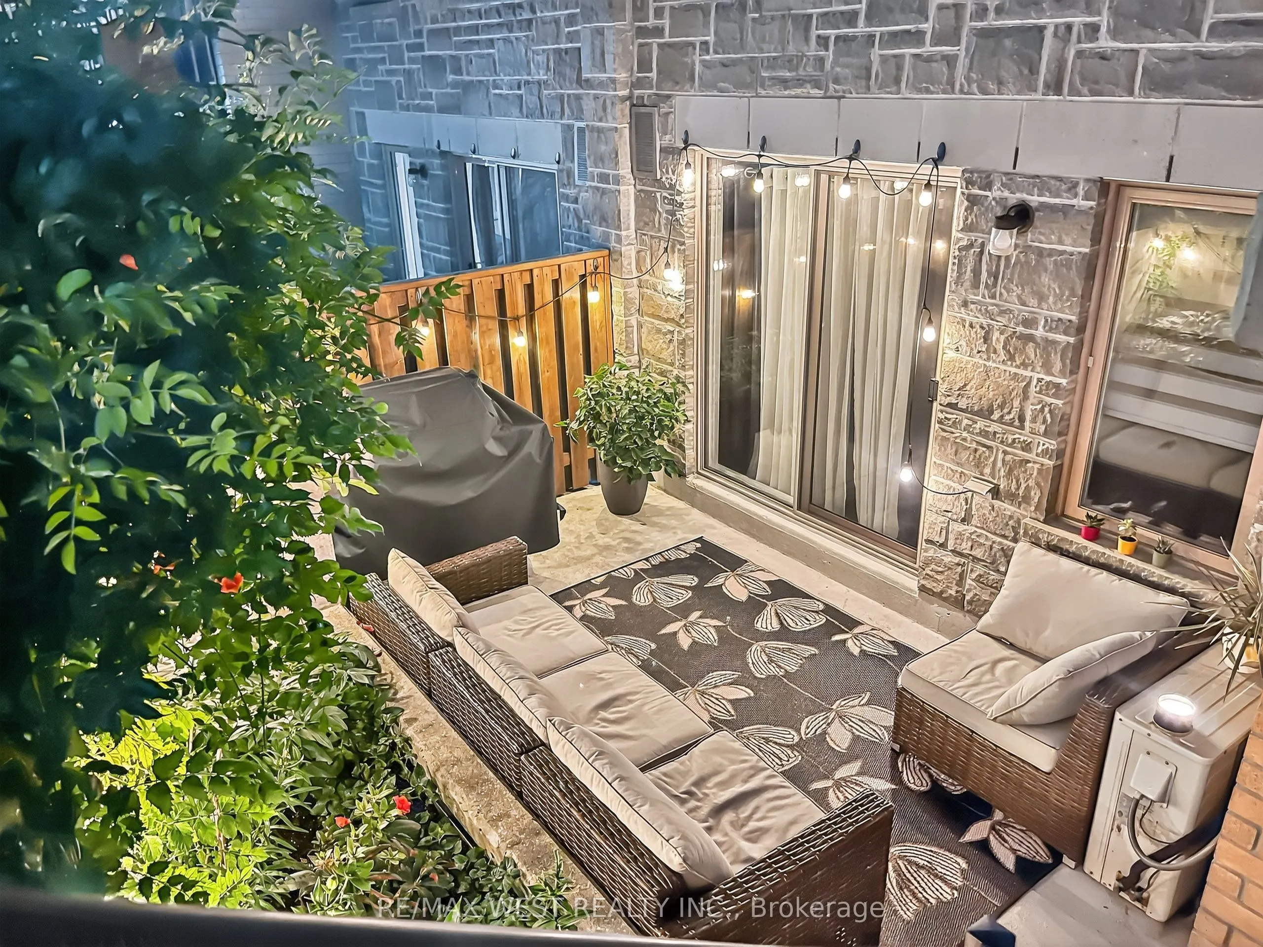 14 Foundry Avenue, #117