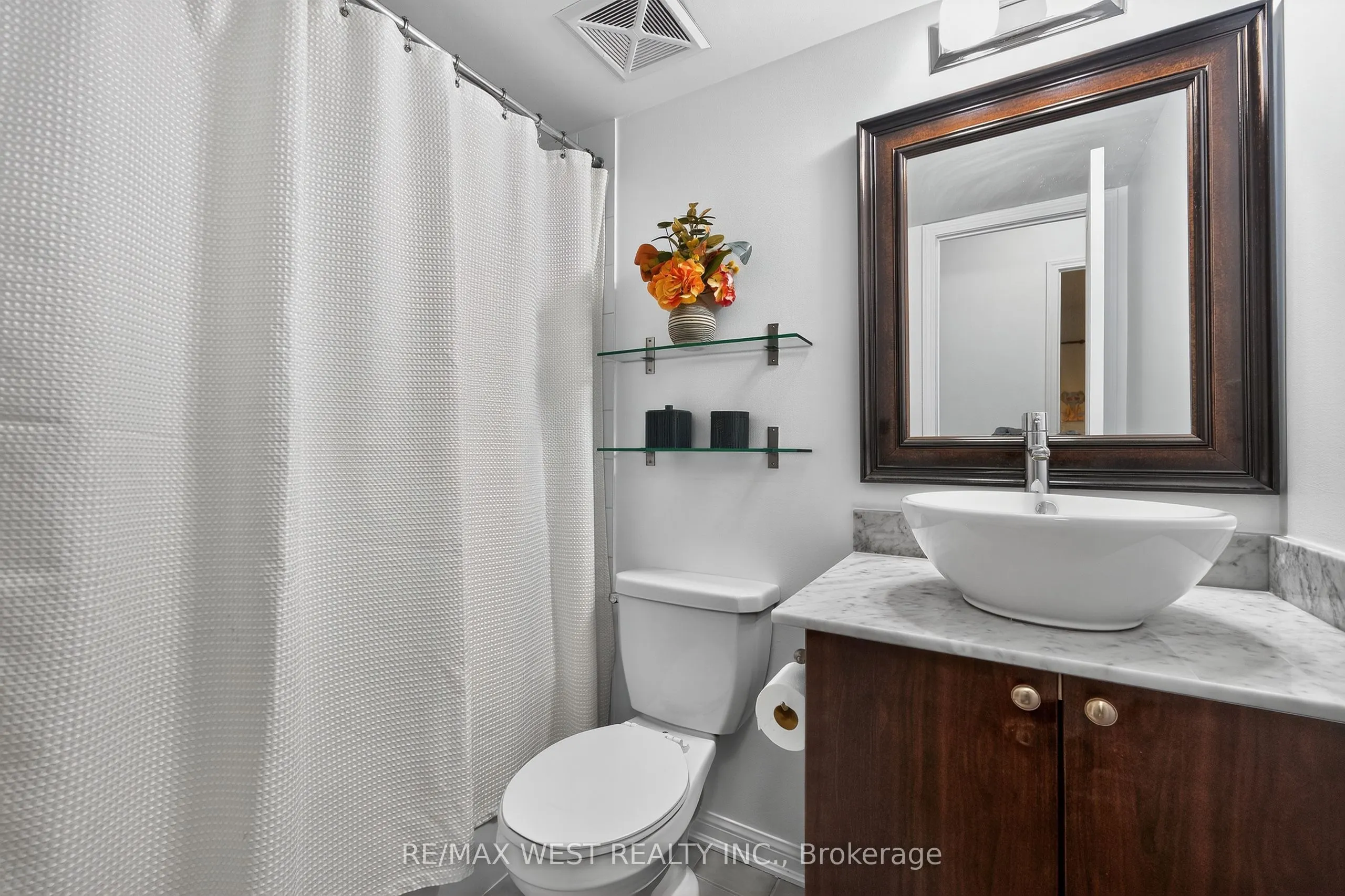 14 Foundry Avenue, #117