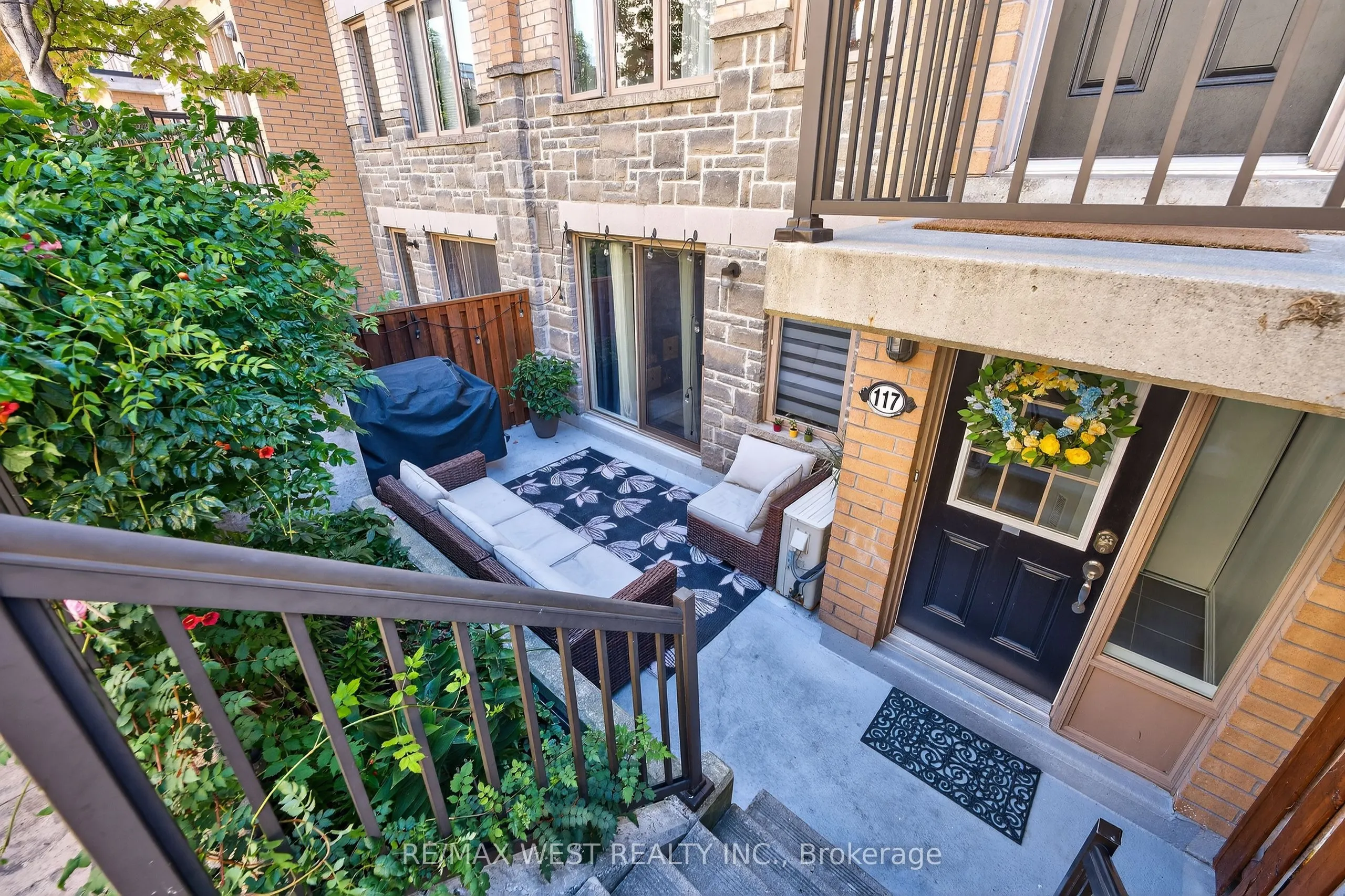 14 Foundry Avenue, #117