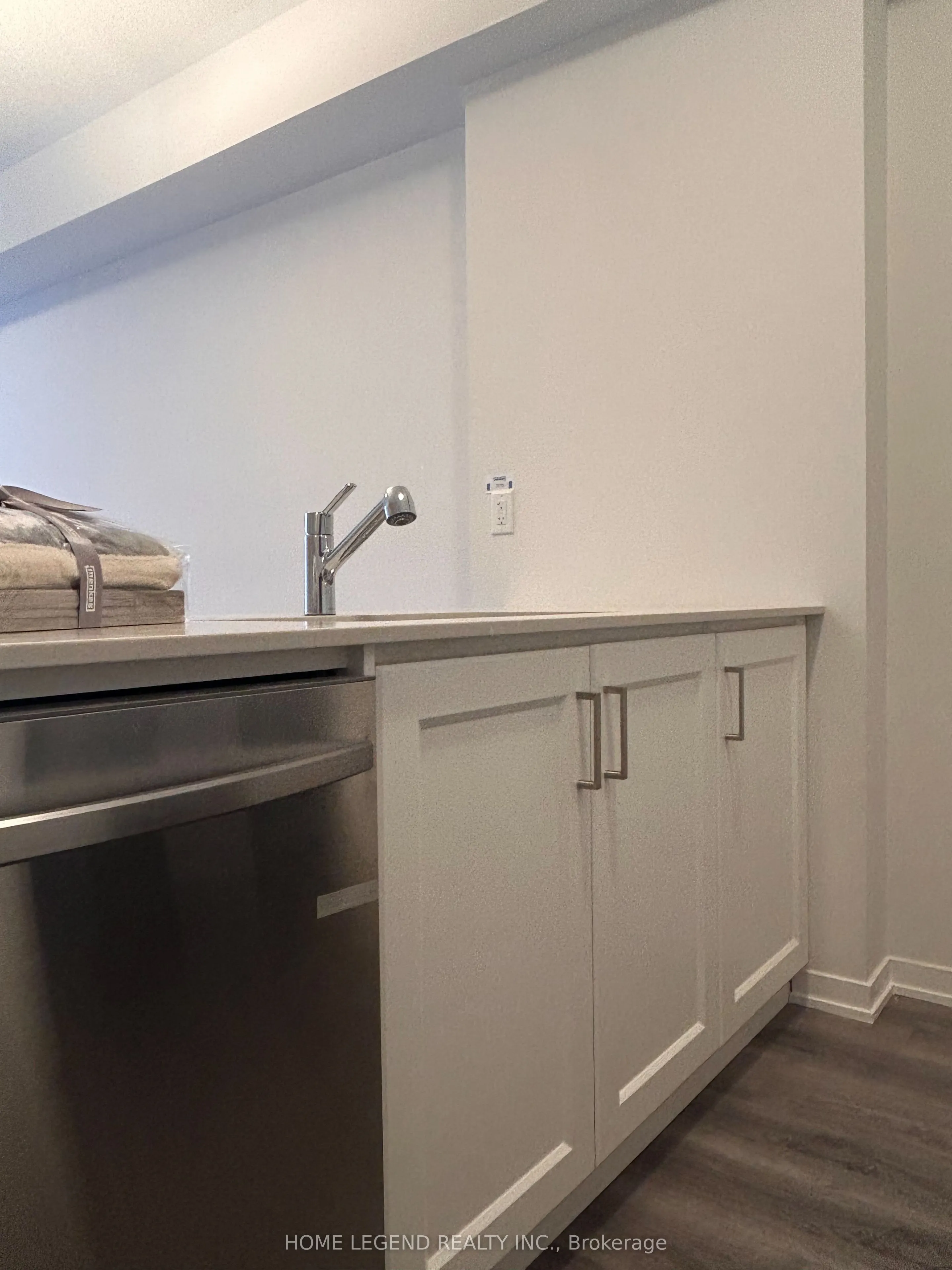 15 William Jackson Way, #41