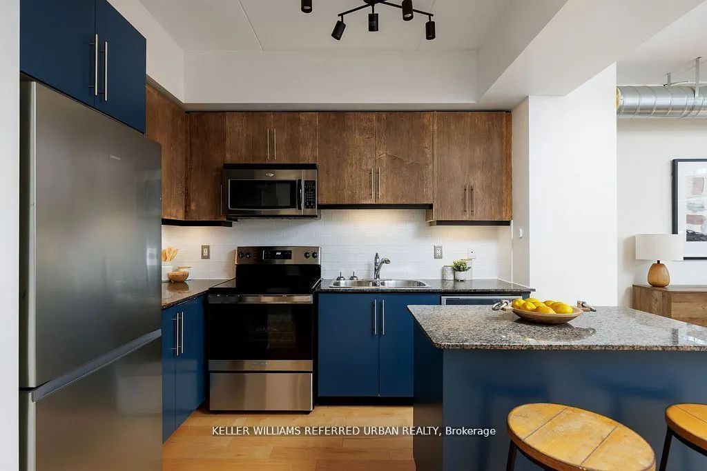 1100 Lansdowne Avenue, #A1