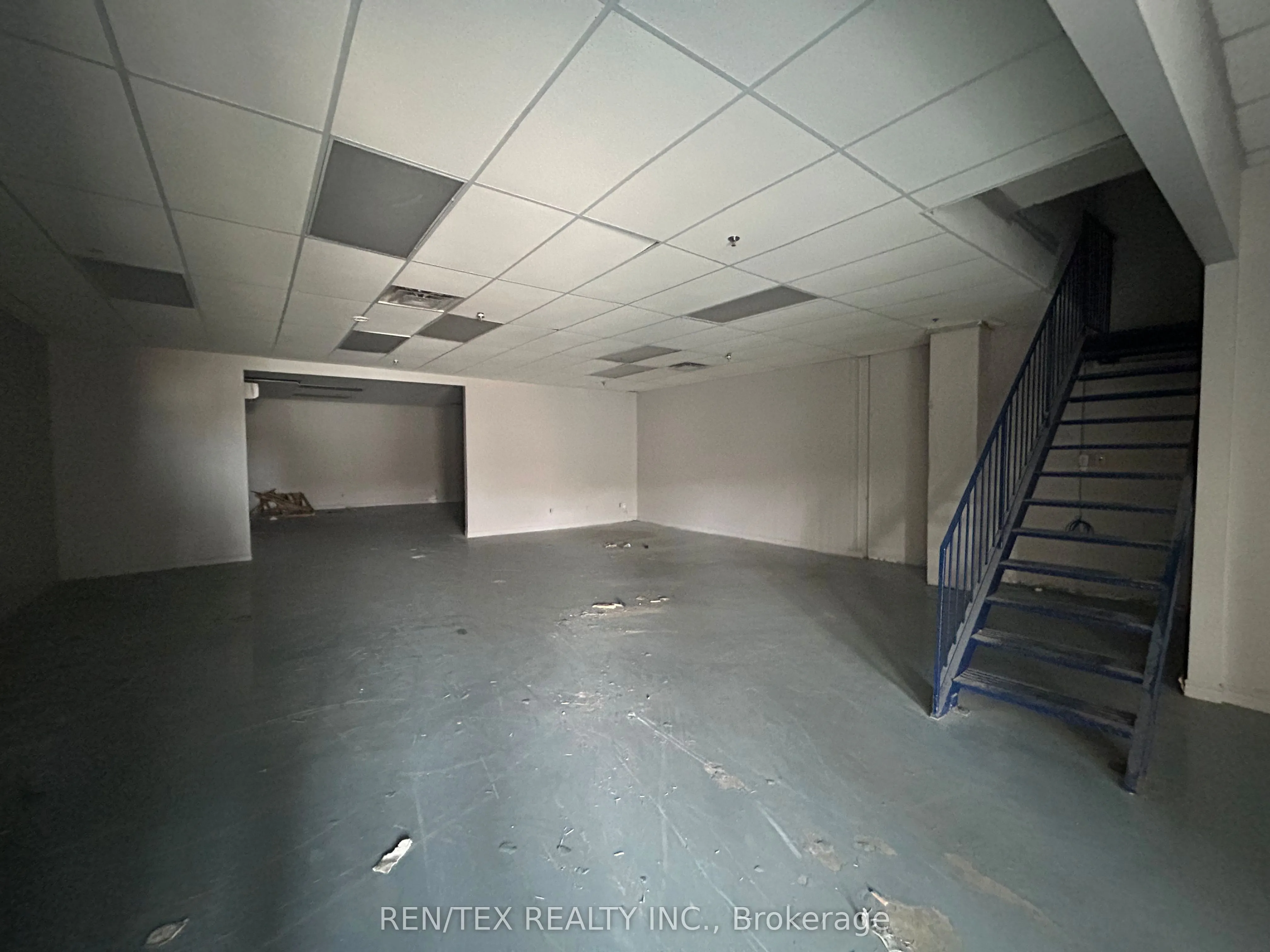 5511 Steeles Avenue W, #4-5