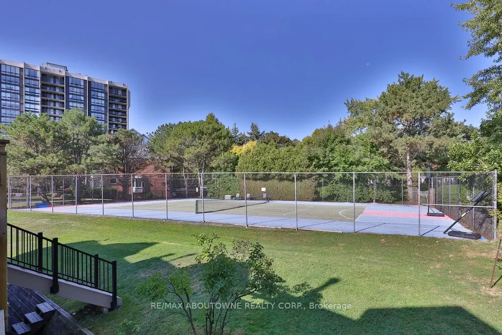 68 Tradewind Drive