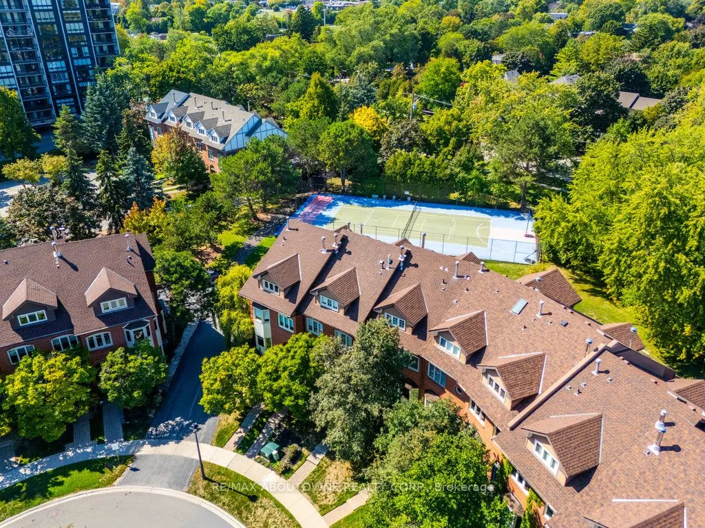 68 Tradewind Drive
