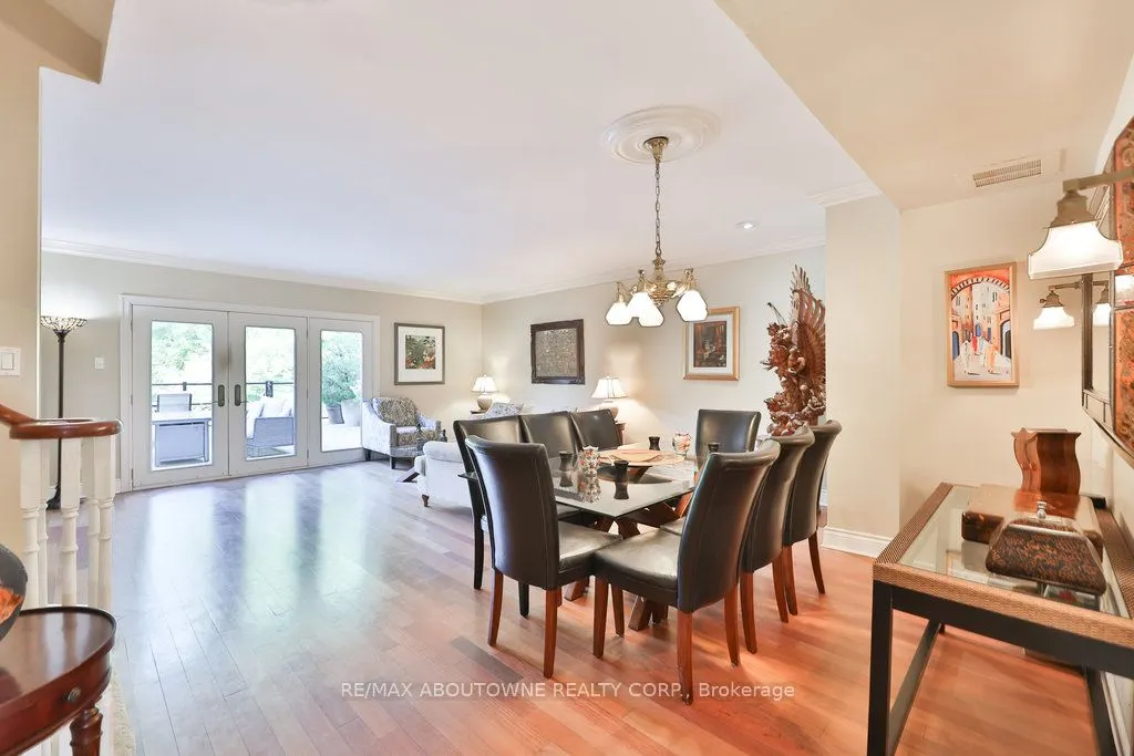 68 Tradewind Drive