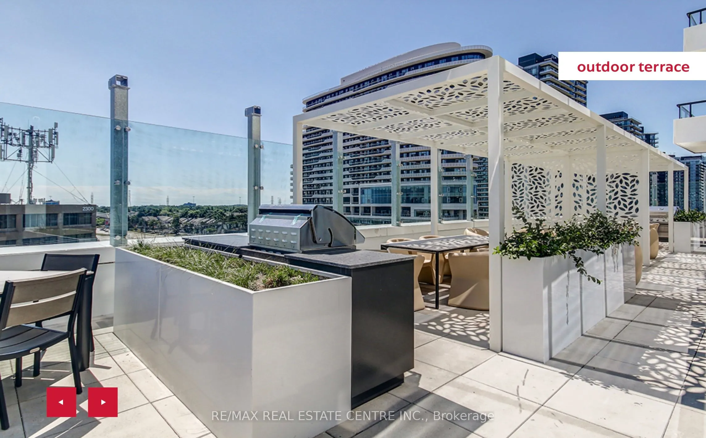 2485 Eglinton Avenue W, #1418