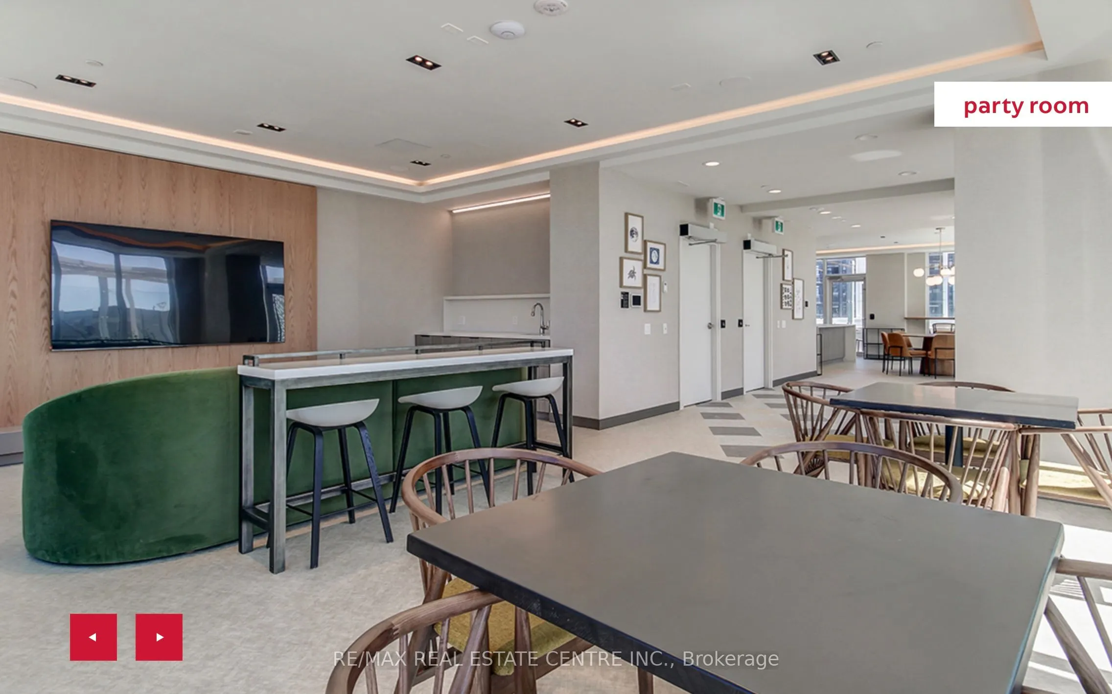 2485 Eglinton Avenue W, #1418