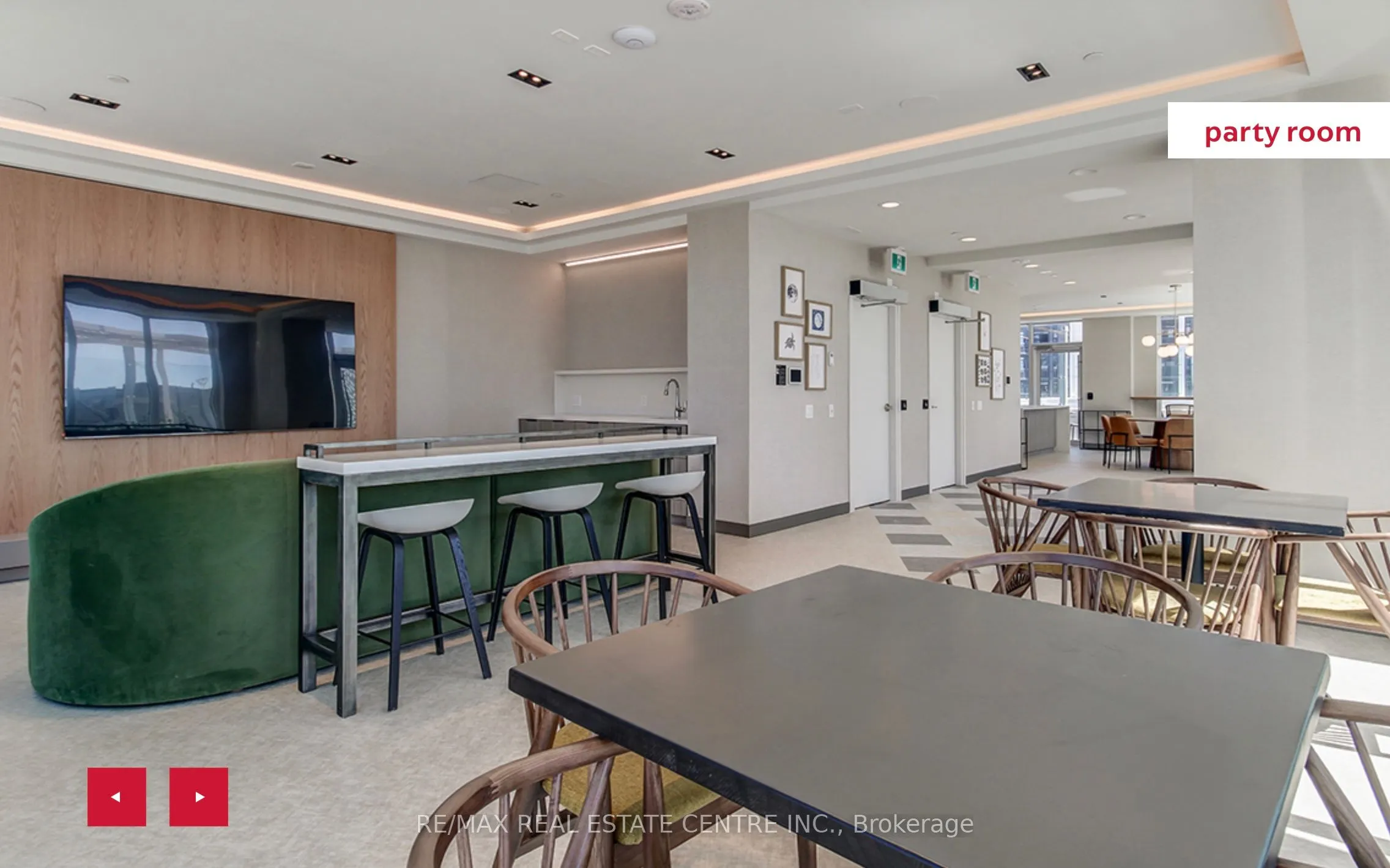 2485 Eglinton Avenue W, #1418