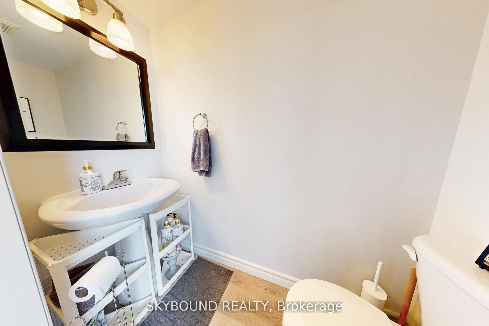 3088 Eglinton Avenue W, #85