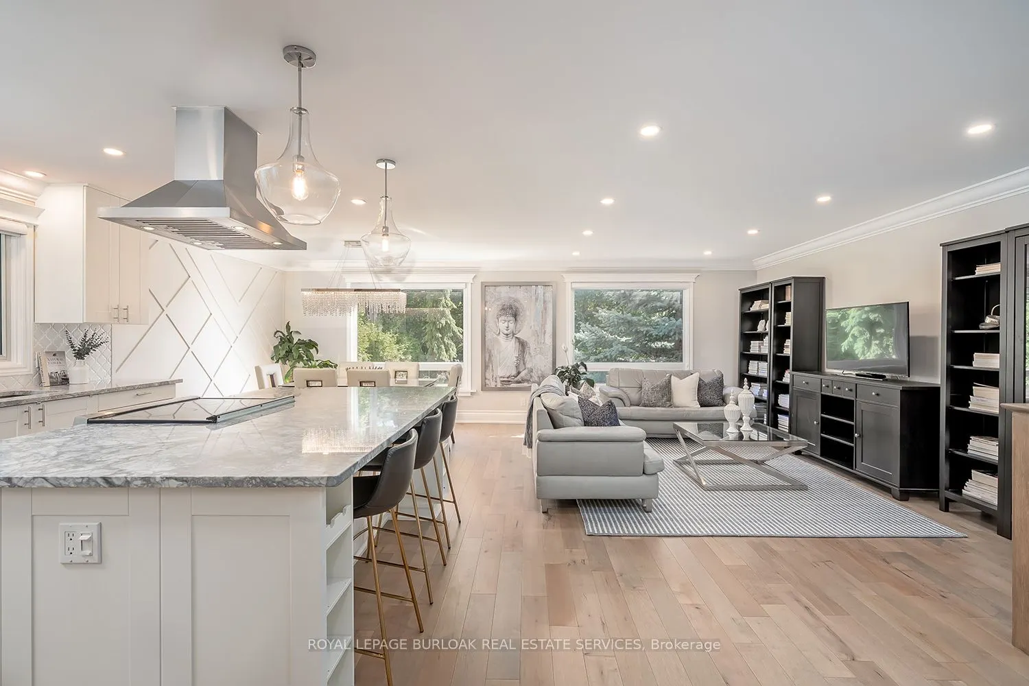 1207 Richmond Road