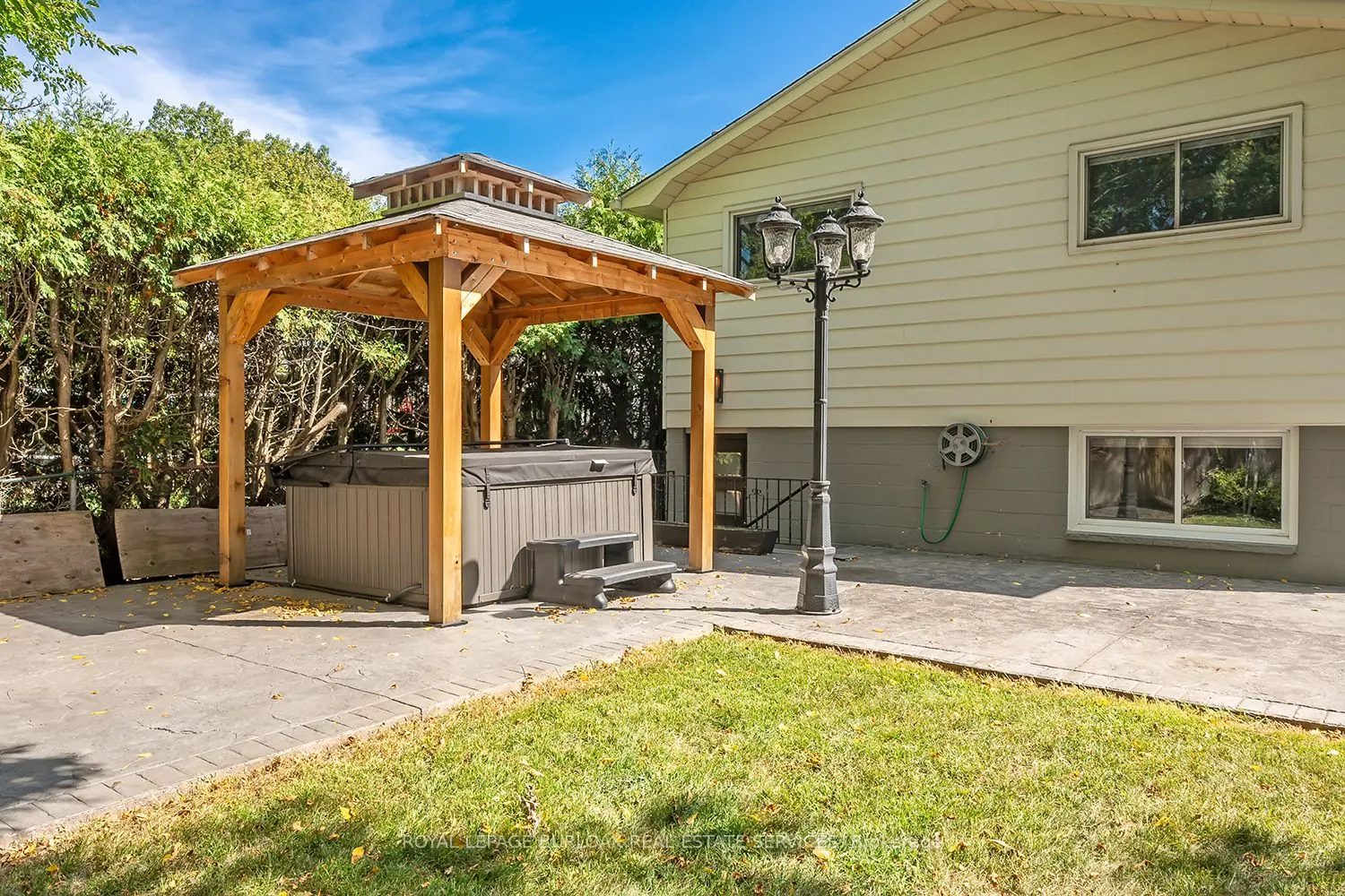 1207 Richmond Road