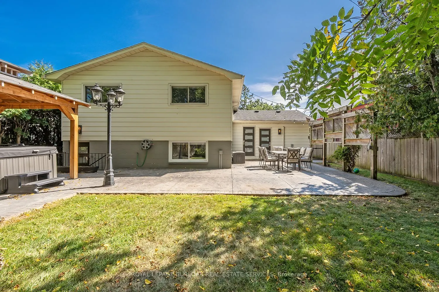 1207 Richmond Road