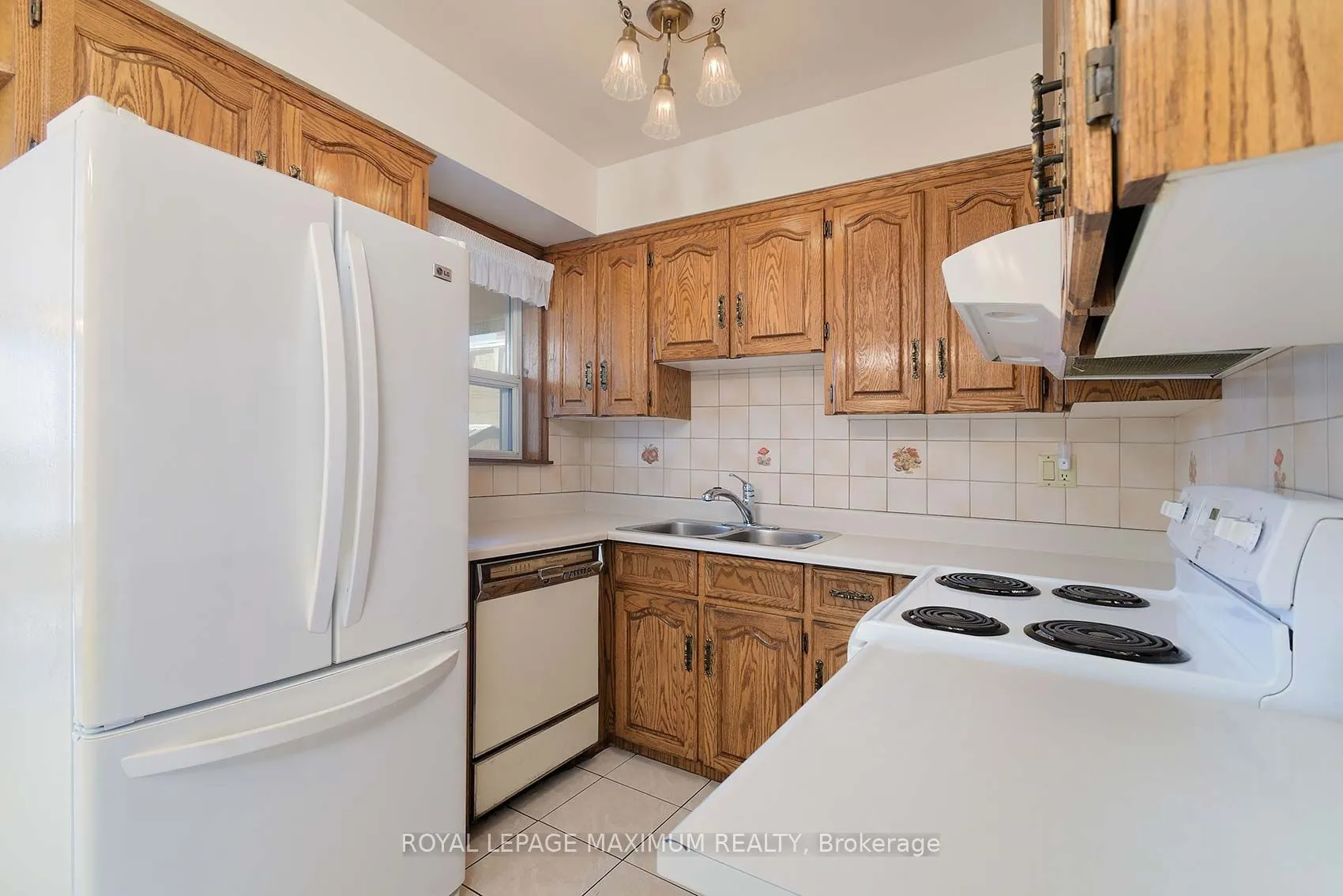 245 Belgravia Avenue