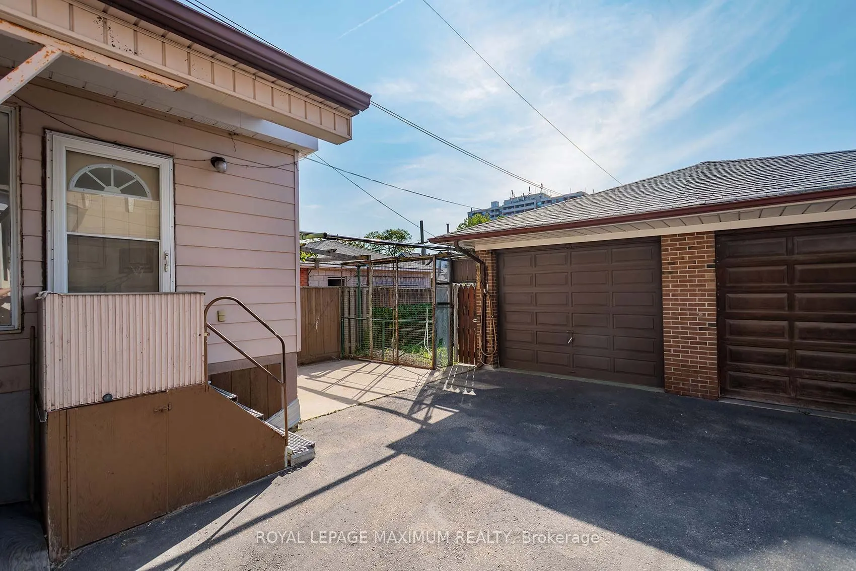 245 Belgravia Avenue