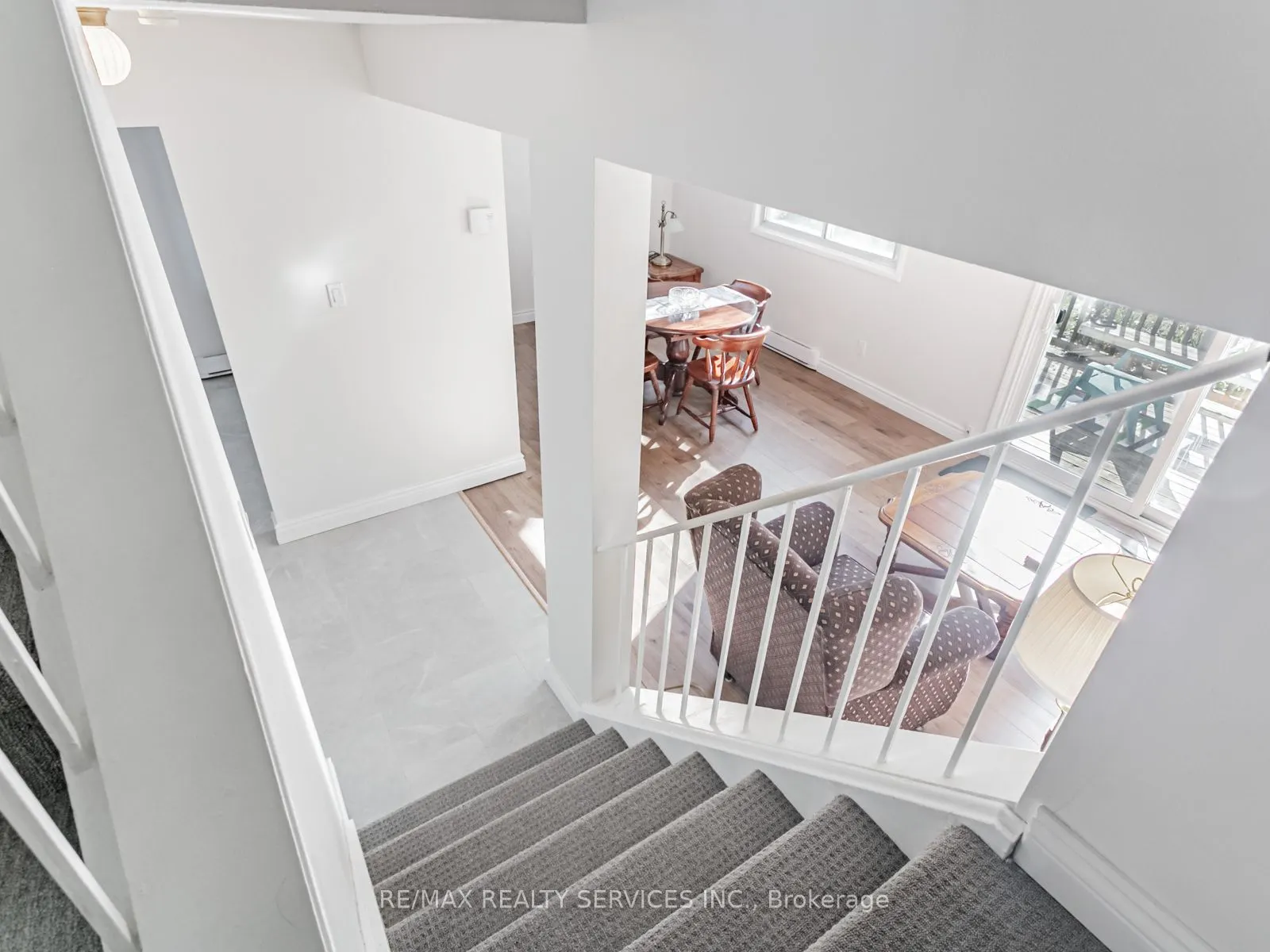 13 Gold Pine Court