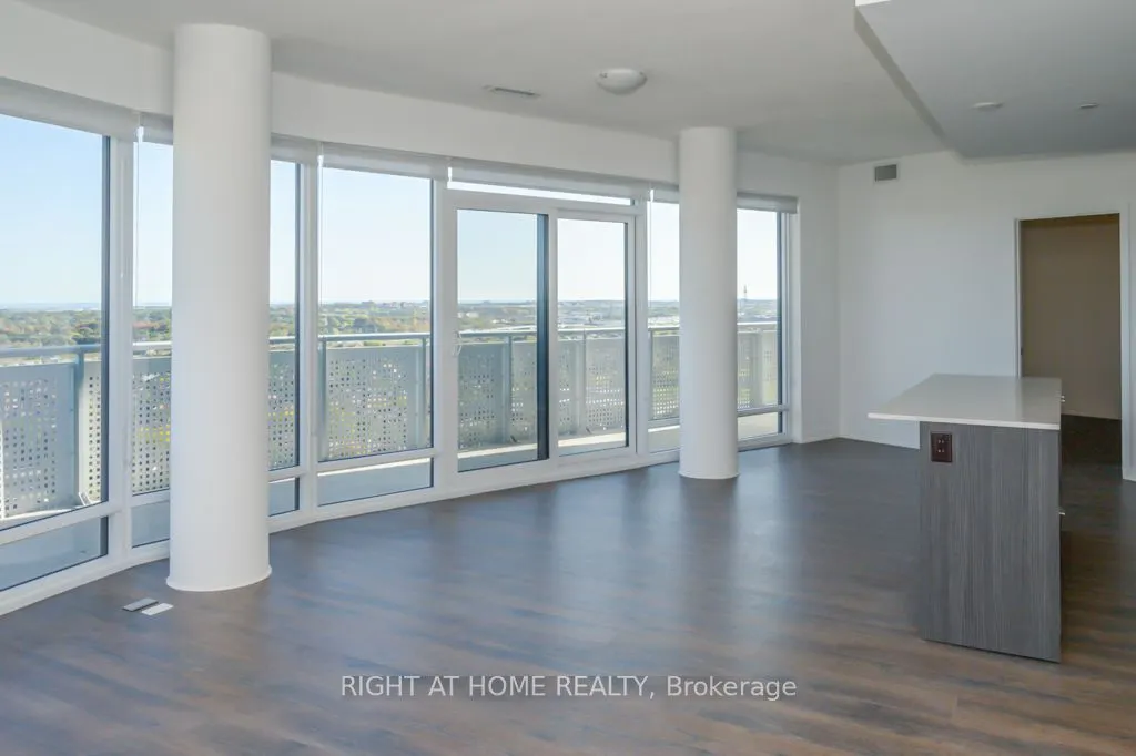 2520 Eglinton Avenue W, #1615
