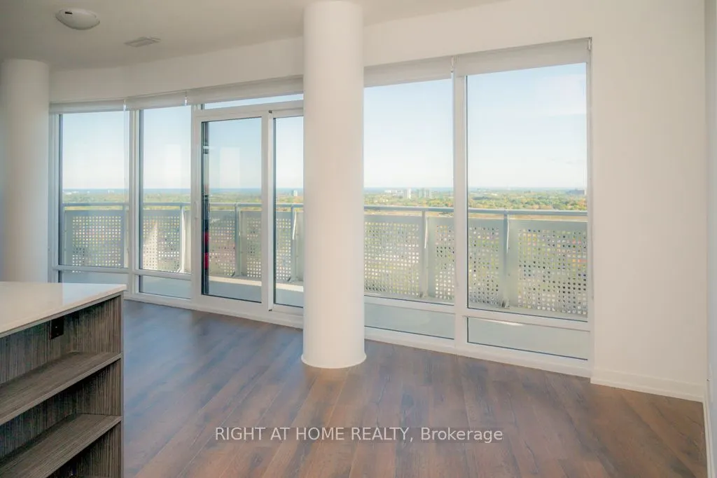 2520 Eglinton Avenue W, #1615