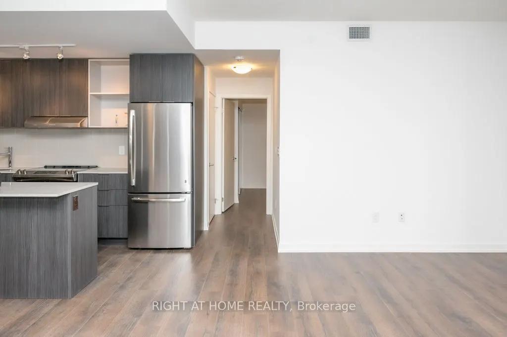 2520 Eglinton Avenue W, #1615