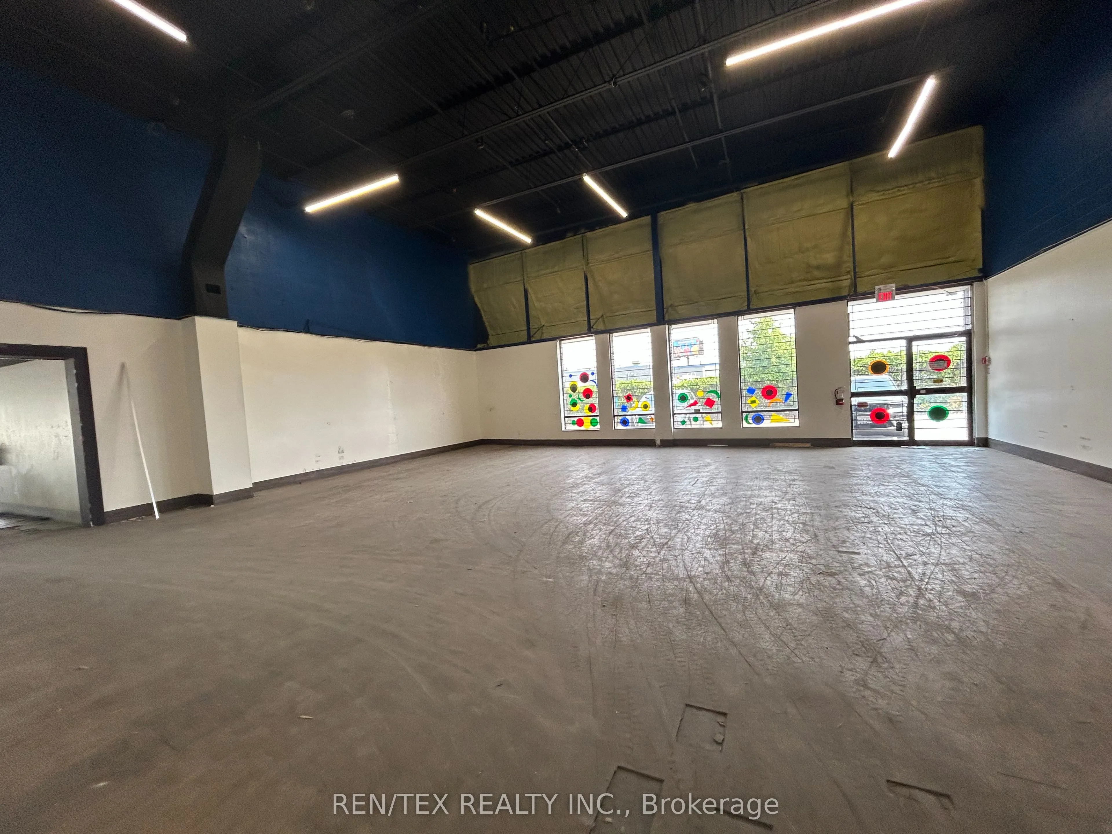 5511 Steeles Avenue W, #6-7