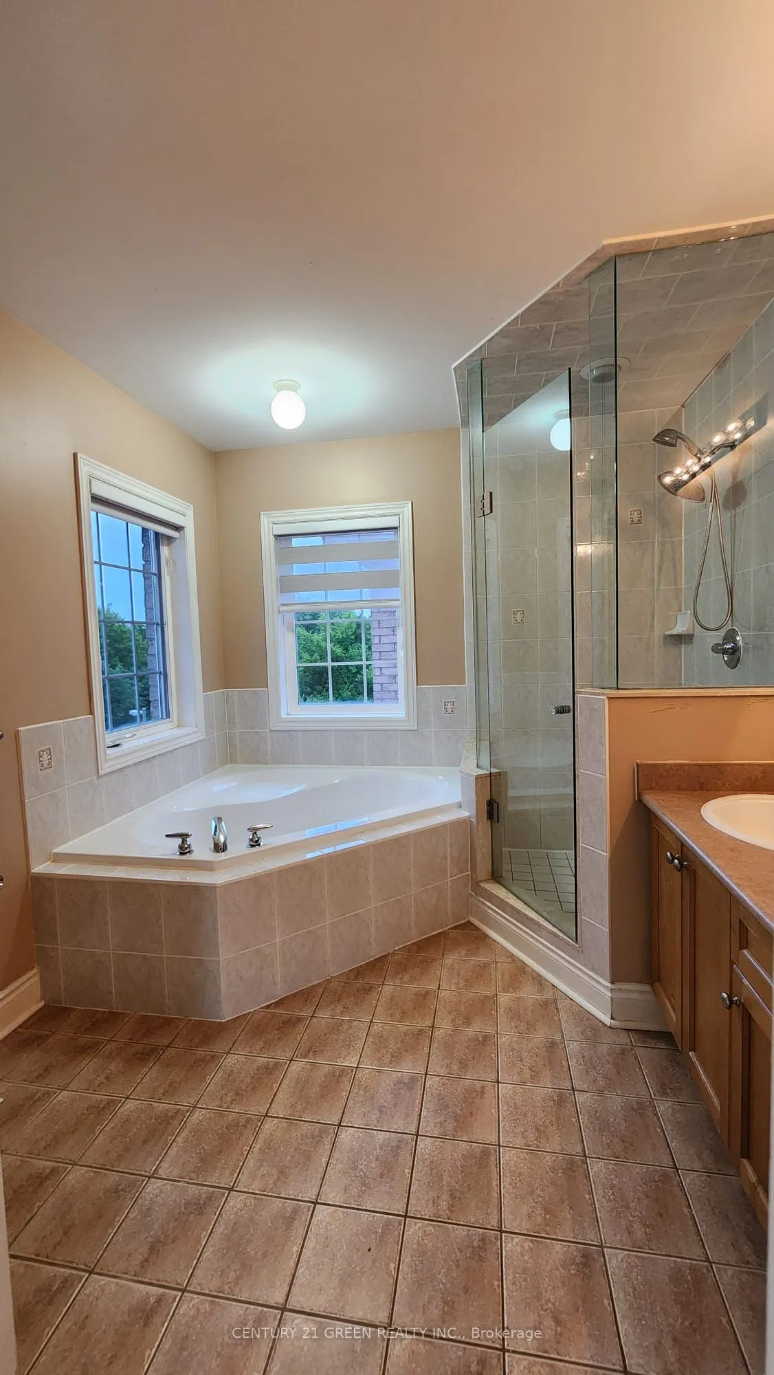 68 River Rock Crescent, #UPPER PORTION