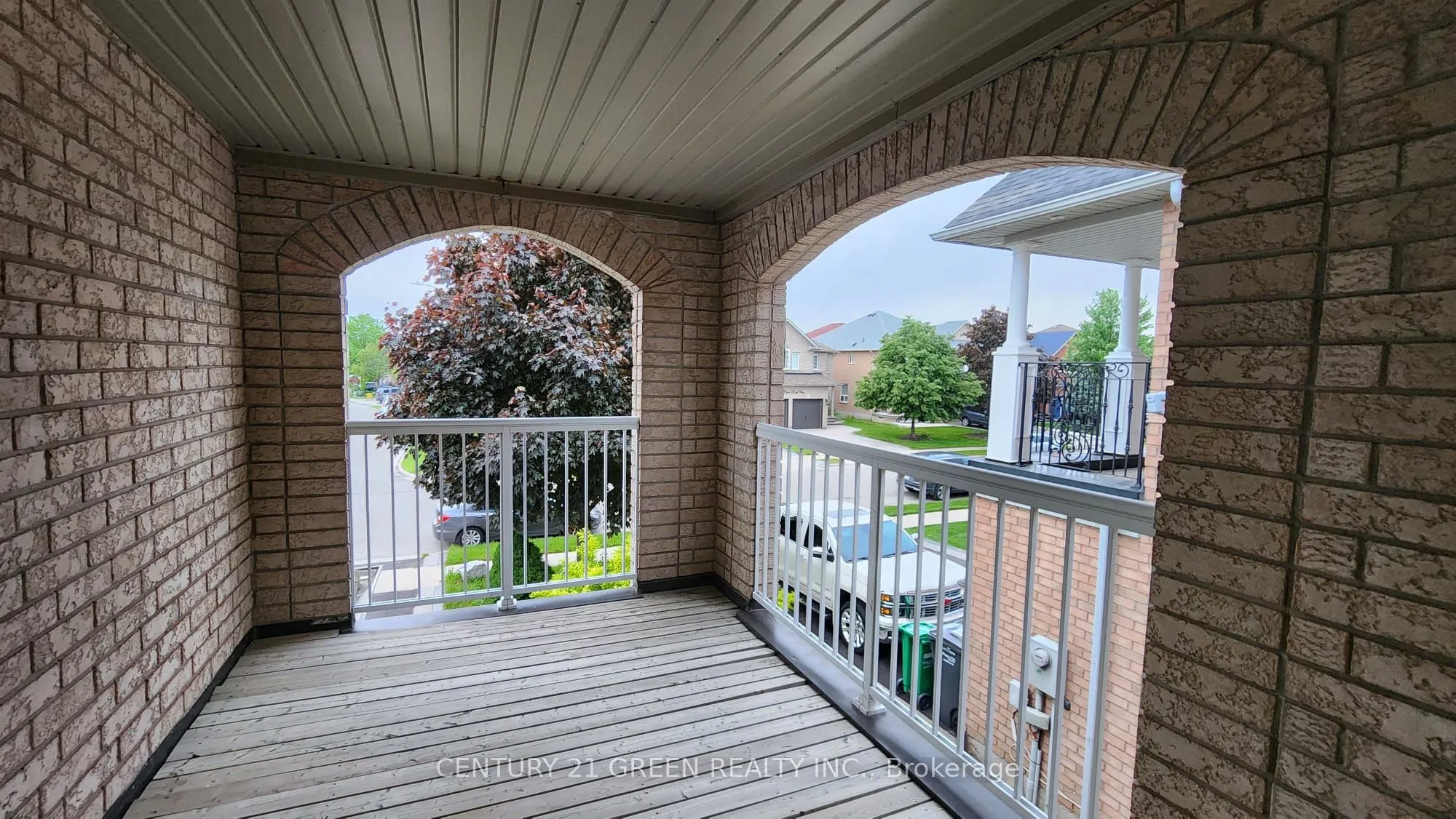 68 River Rock Crescent, #UPPER PORTION