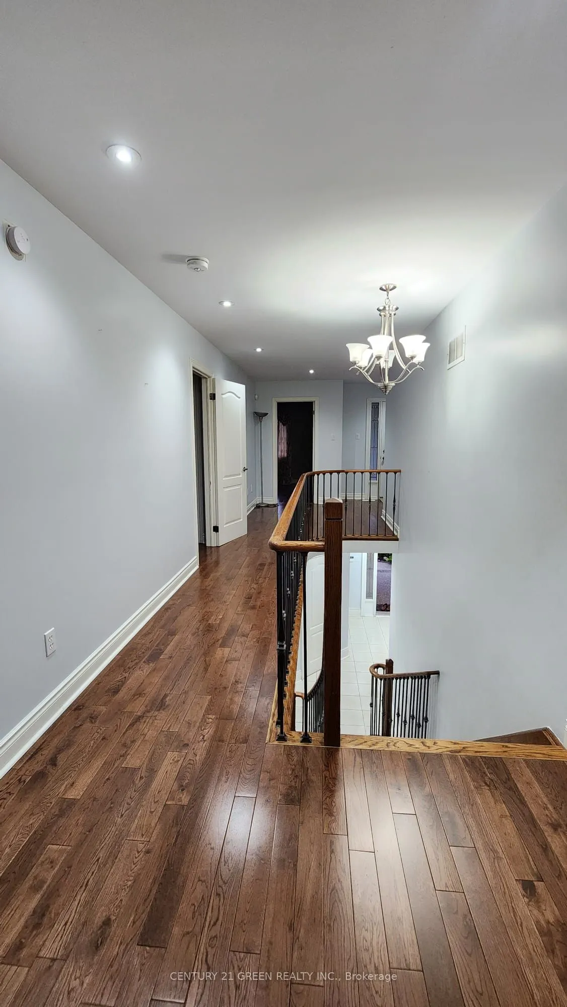 68 River Rock Crescent, #UPPER PORTION