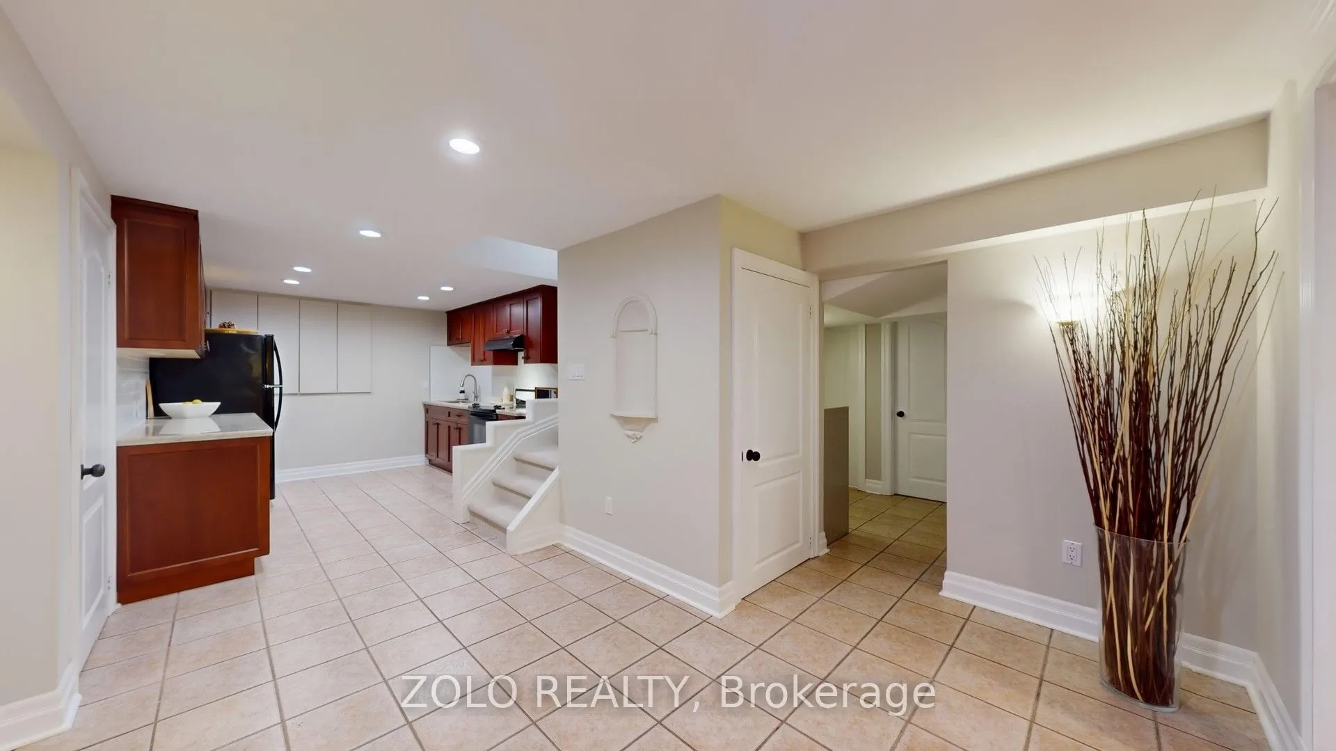6 Massari Street