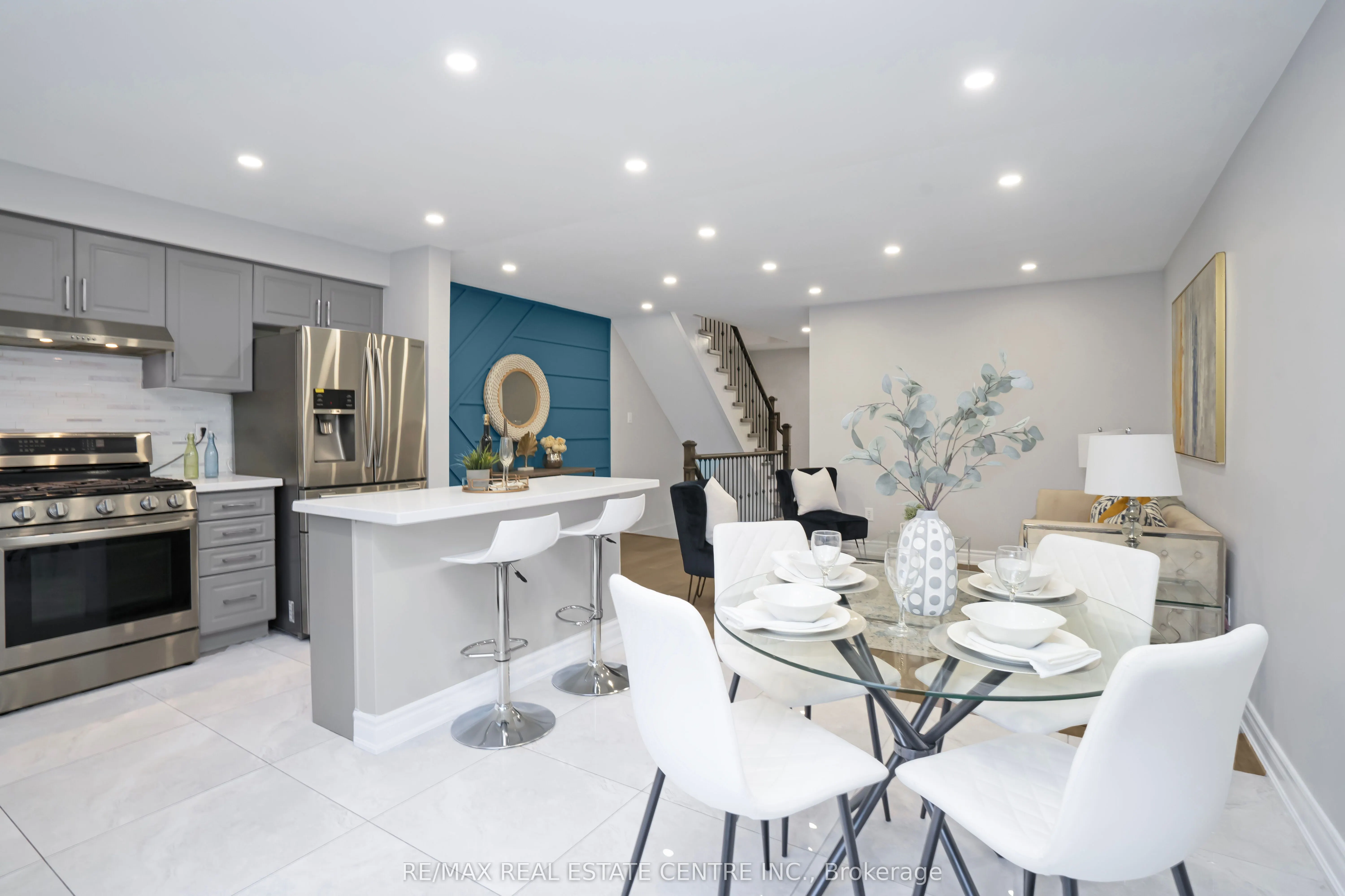 5255 Palmetto Place, #165