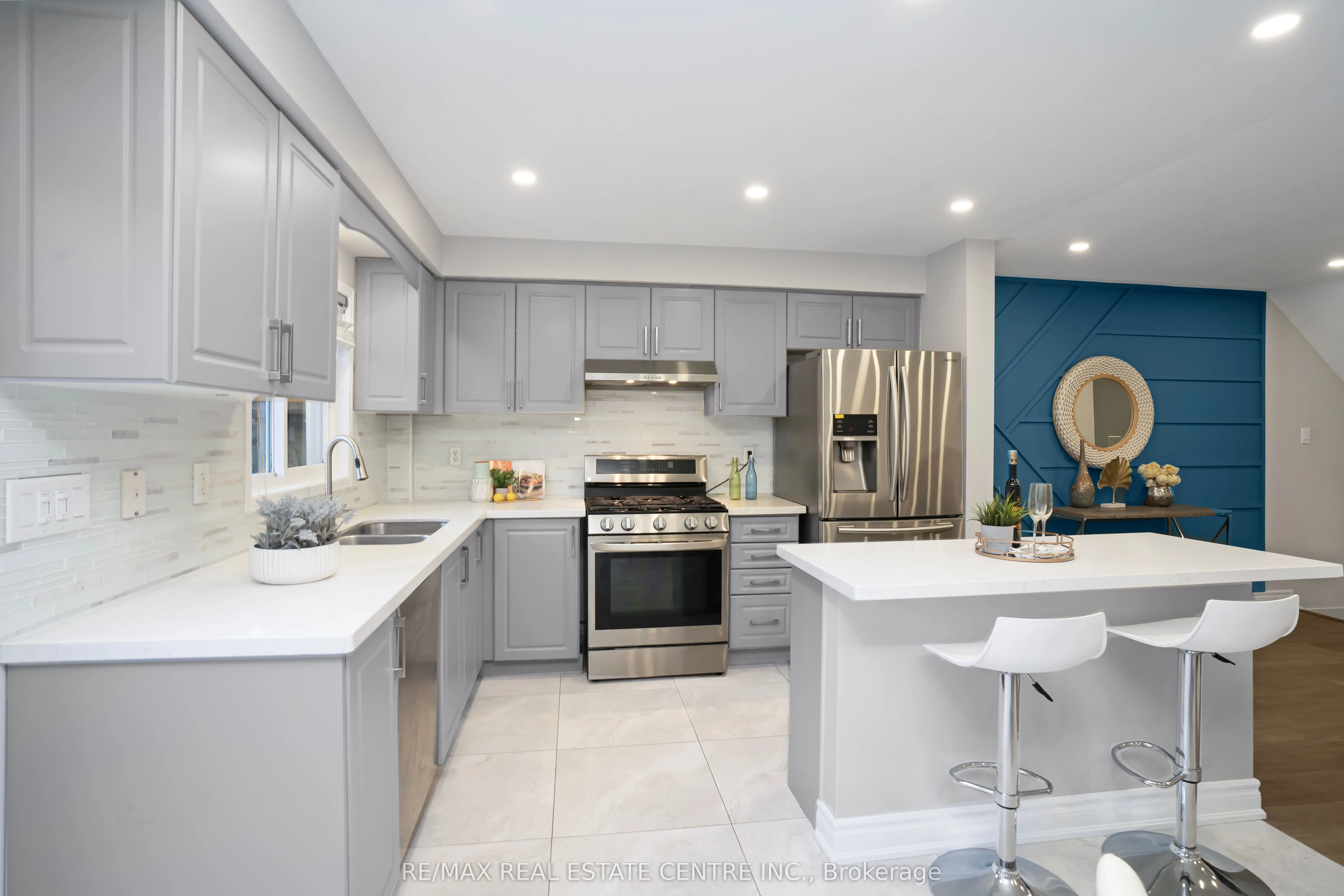 5255 Palmetto Place, #165