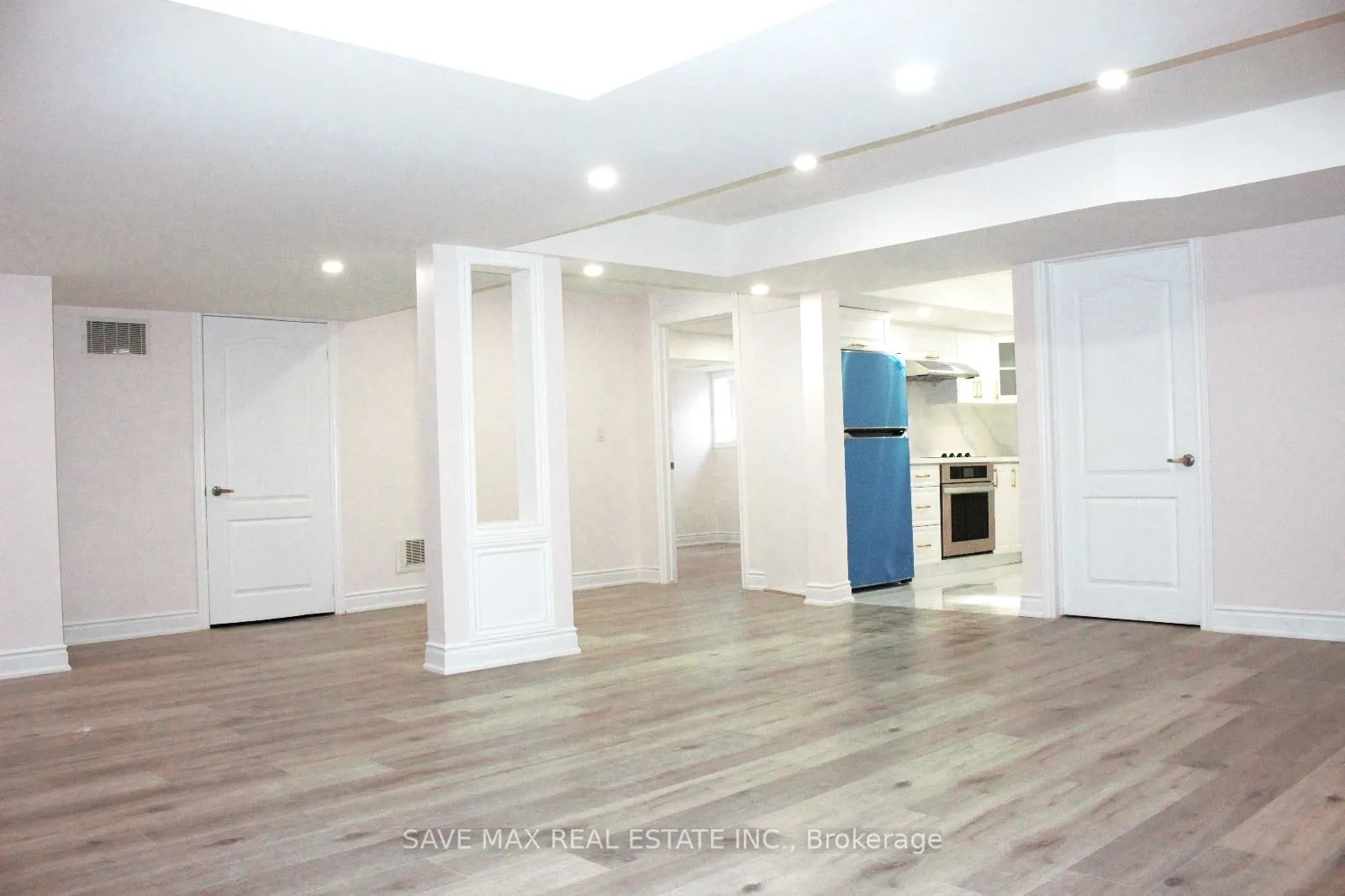 24 Lavallee Crescent