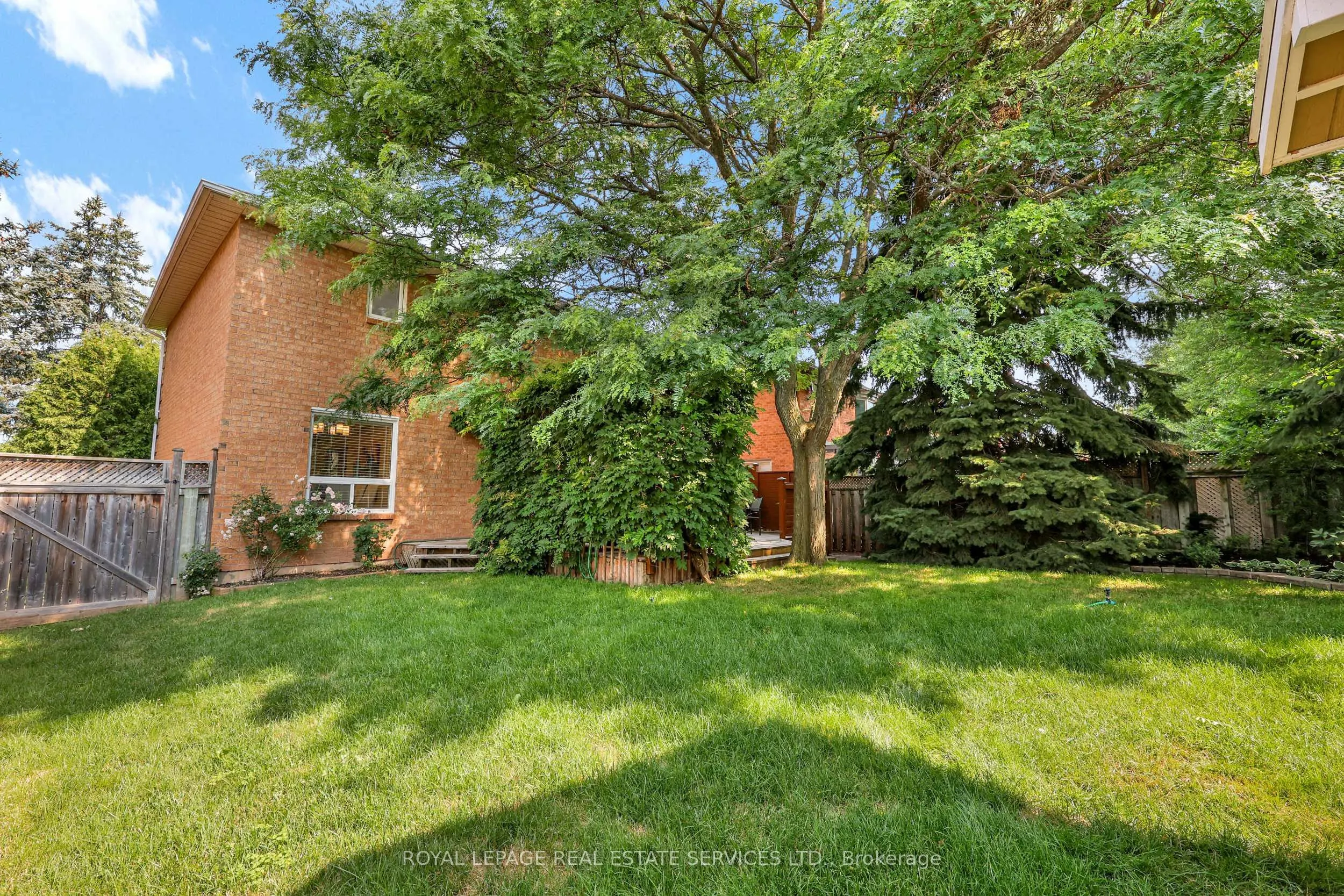 1062 Glenbrook Avenue