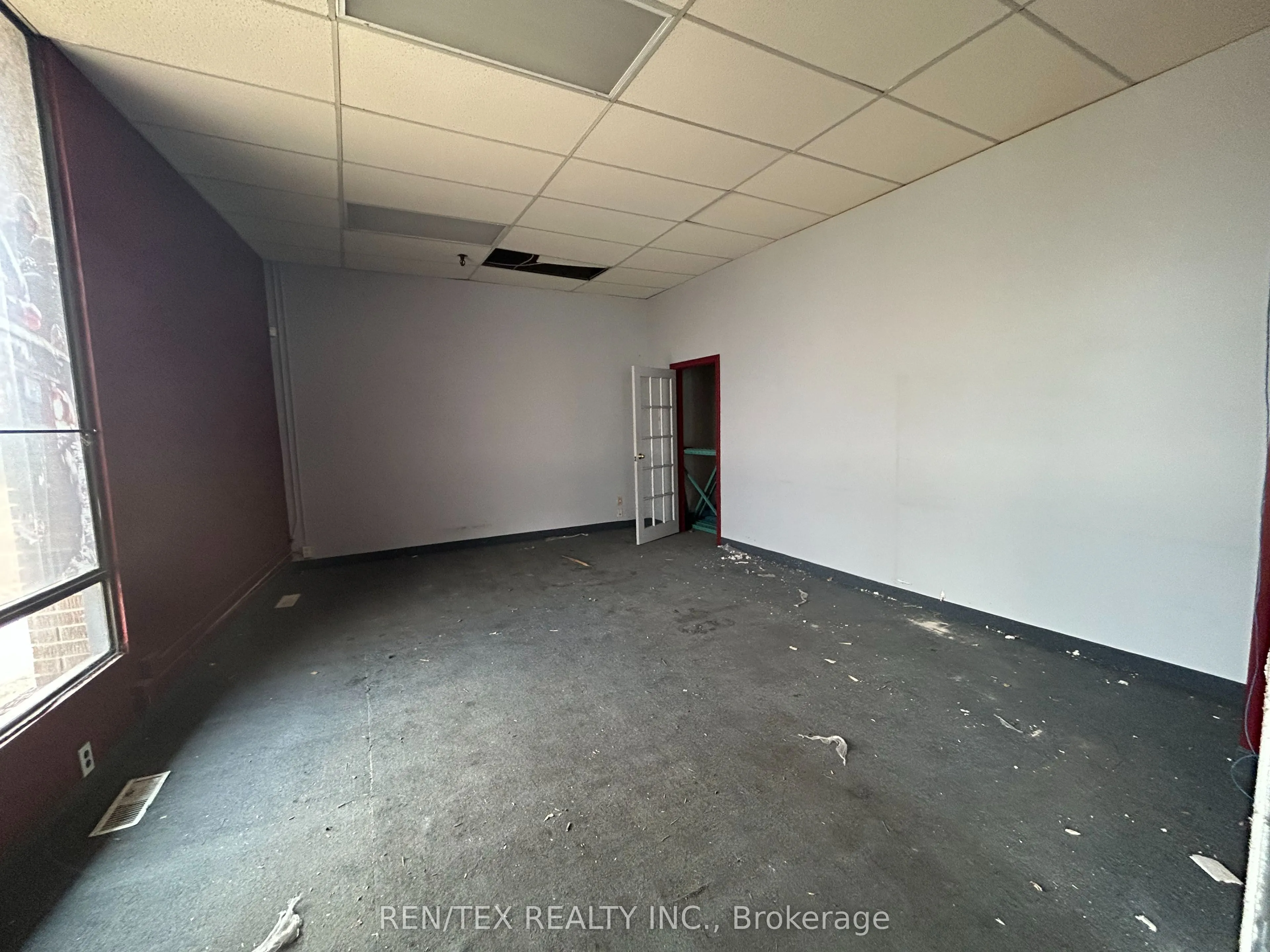 5511 Steeles Avenue W, #5