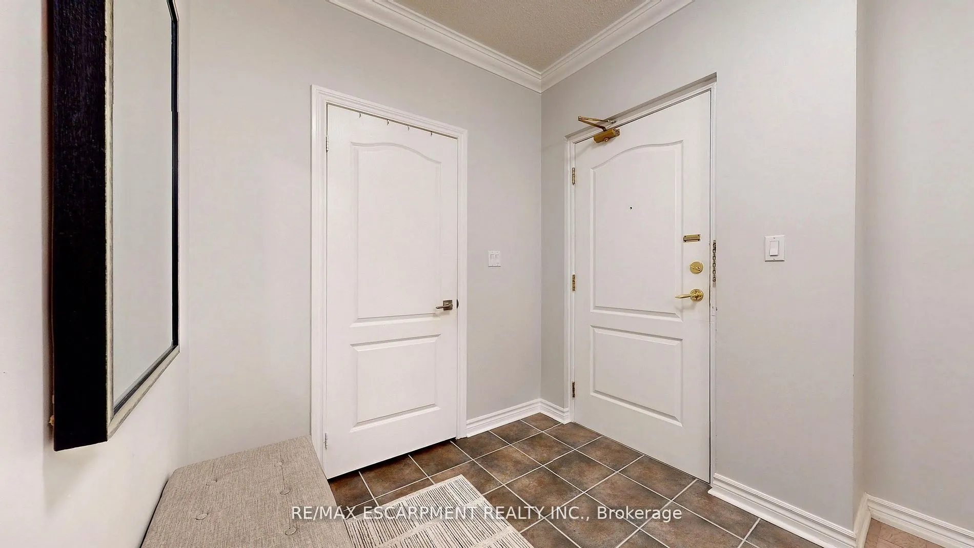 3351 Cawthra Road, #218