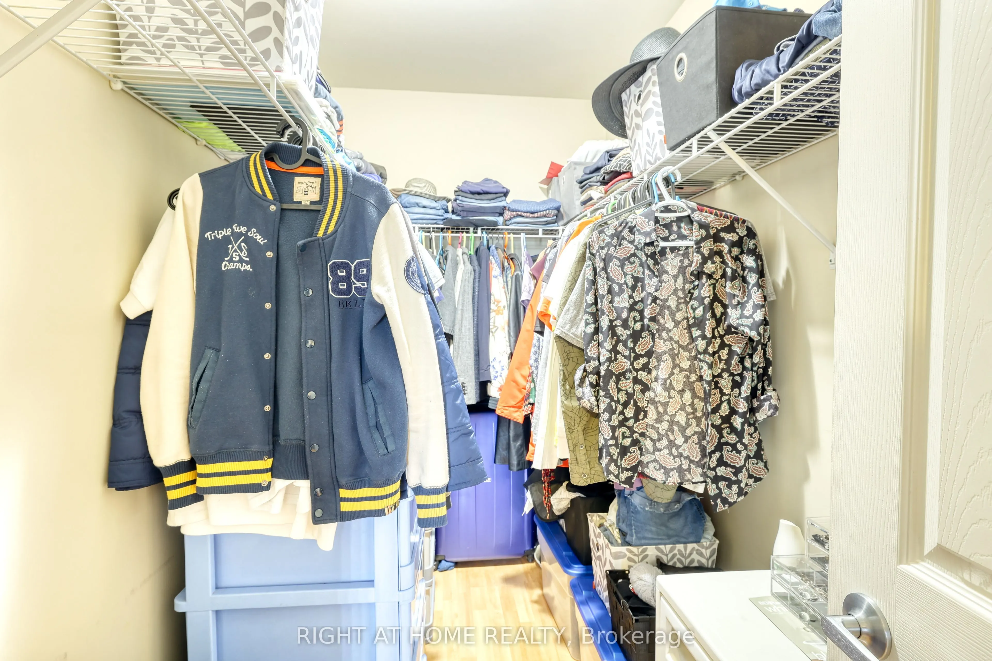 3880 Duke Of York Boulevard, #2807