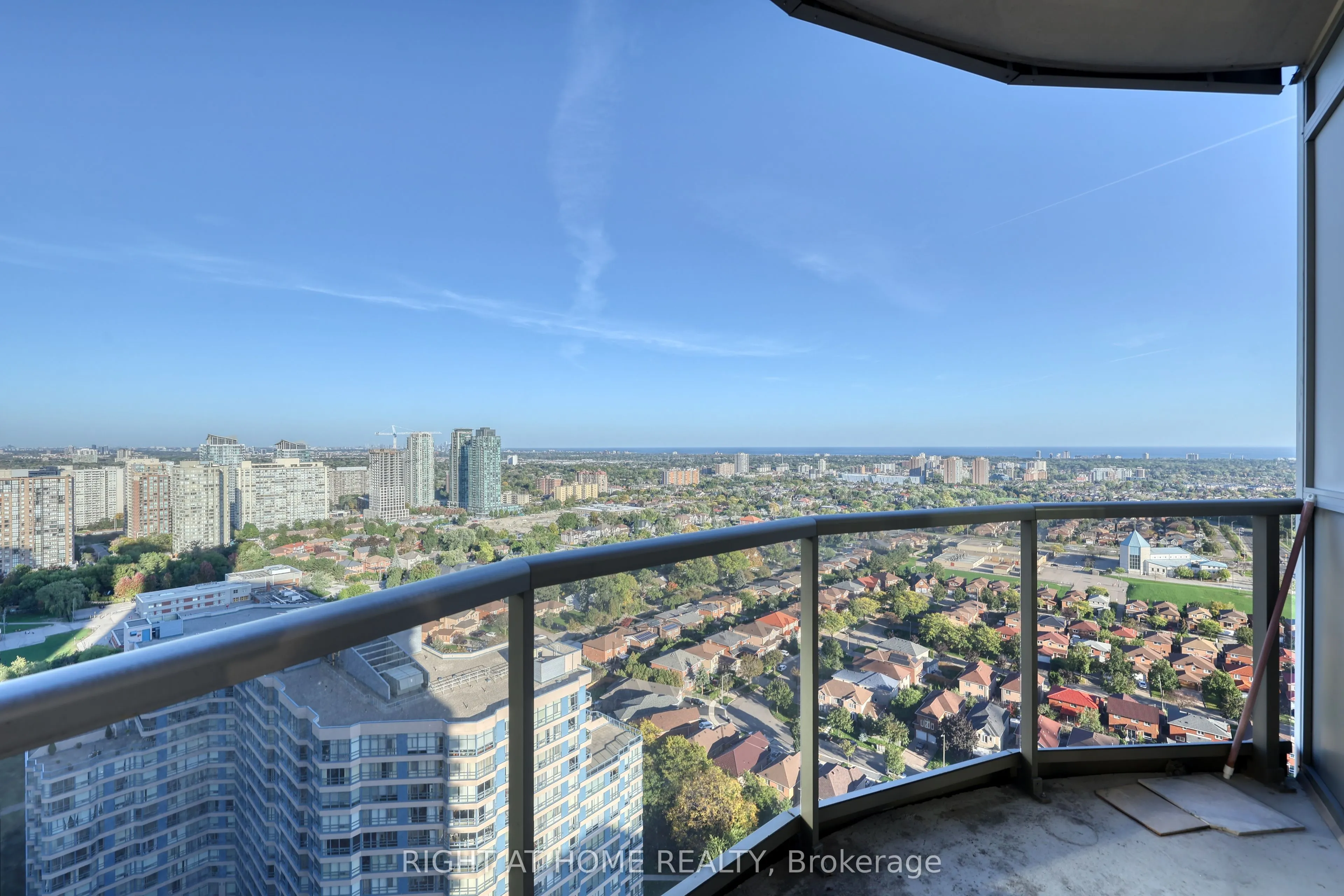 3880 Duke Of York Boulevard, #2807