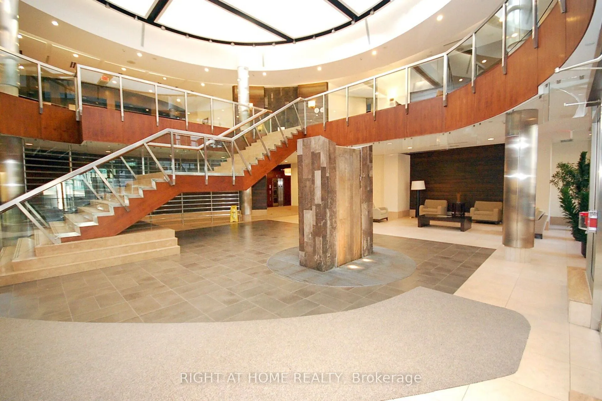 3880 Duke Of York Boulevard, #2807