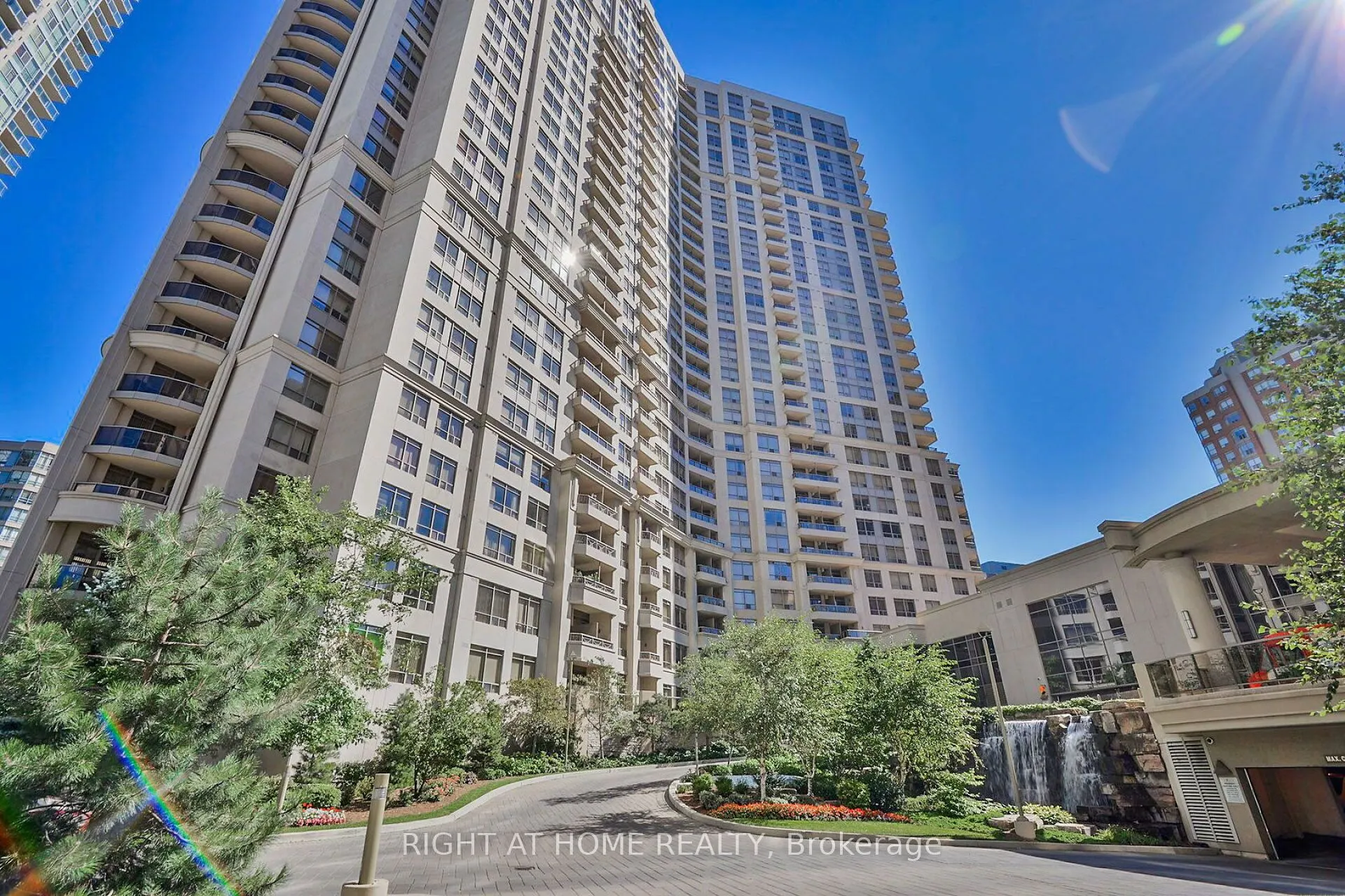 3880 Duke Of York Boulevard, #2807