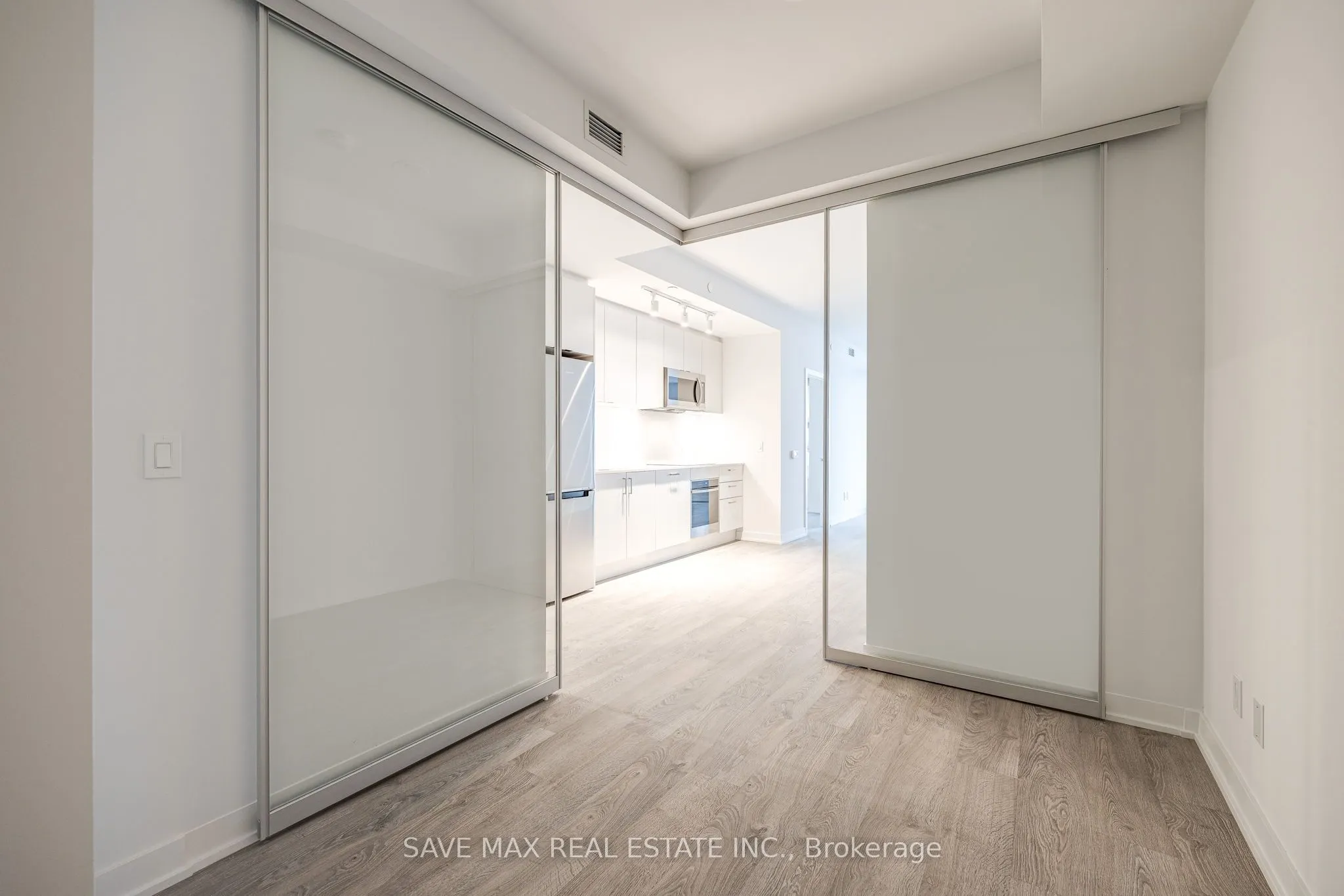 1928 Lakeshore Boulevard, #2206