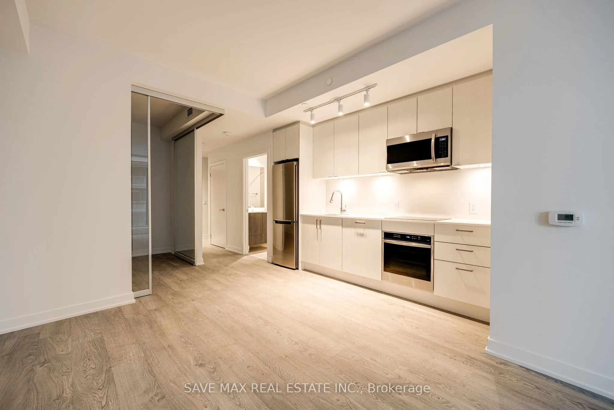 1928 Lakeshore Boulevard, #2206
