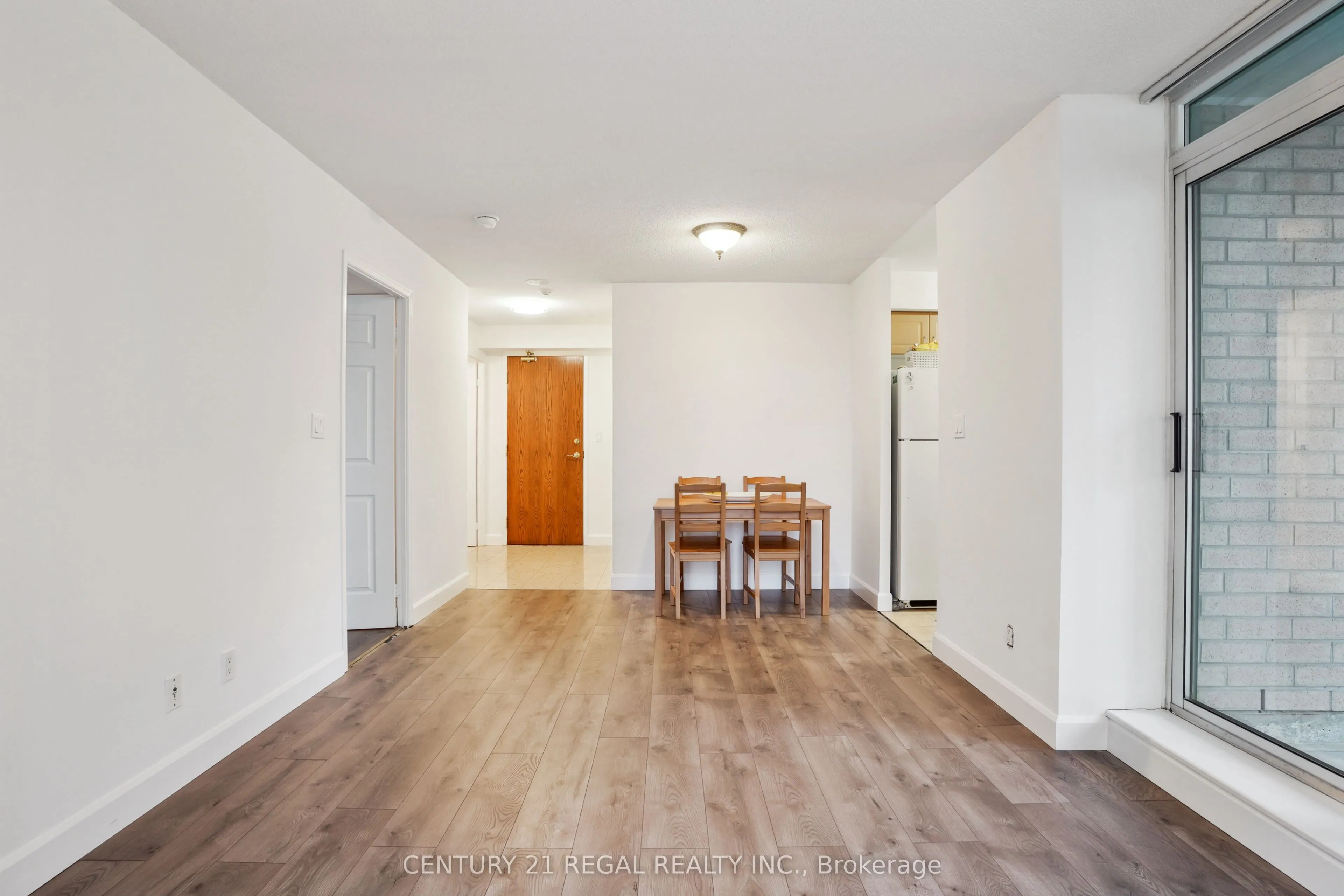 9 Michael Power Place, #1004