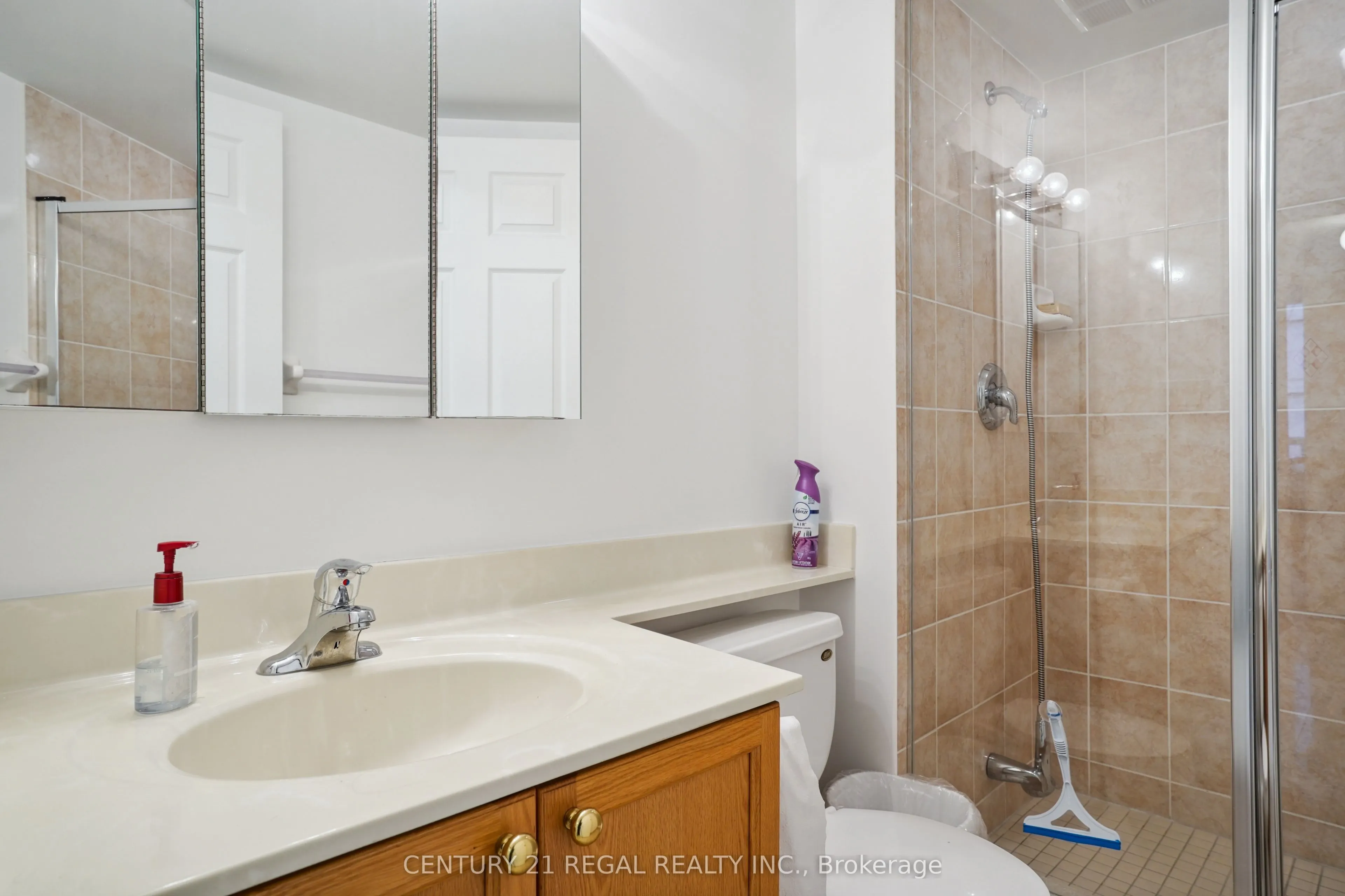 9 Michael Power Place, #1004