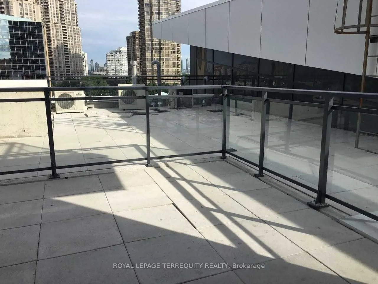 55 Eglinton Avenue W, #509