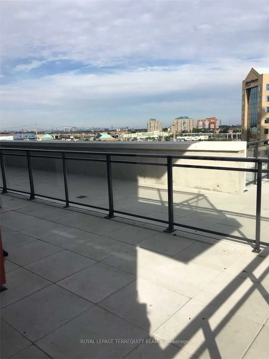 55 Eglinton Avenue W, #509