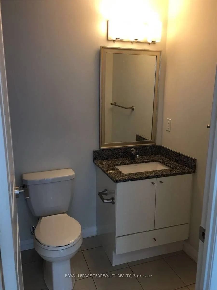 55 Eglinton Avenue W, #509
